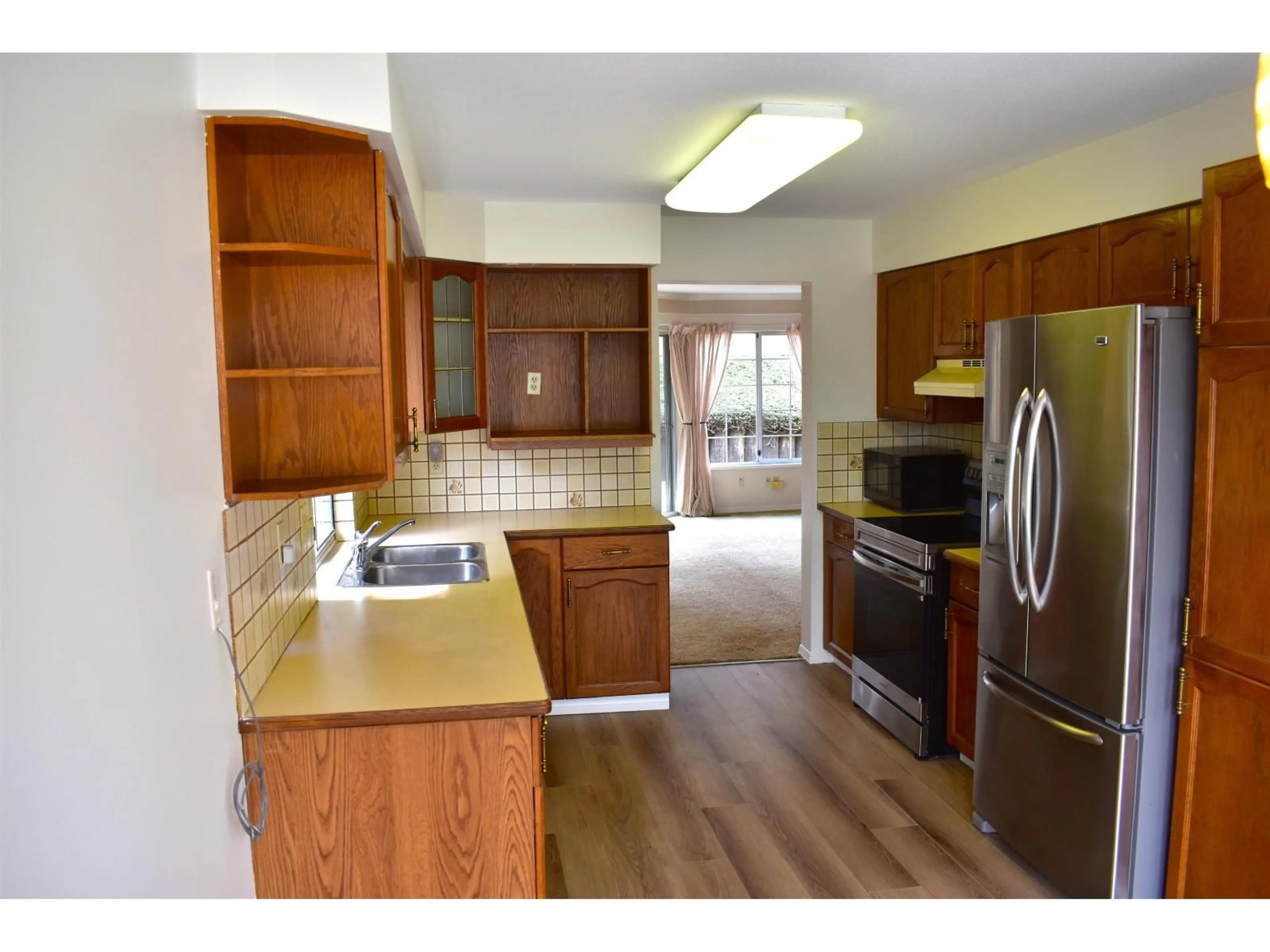 Standard kitchen, unknown for 15 - 32659 GEORGE FERGUSON, ABBOTSFORD, BC WAY, Abbotsford British Columbia V2T4E4