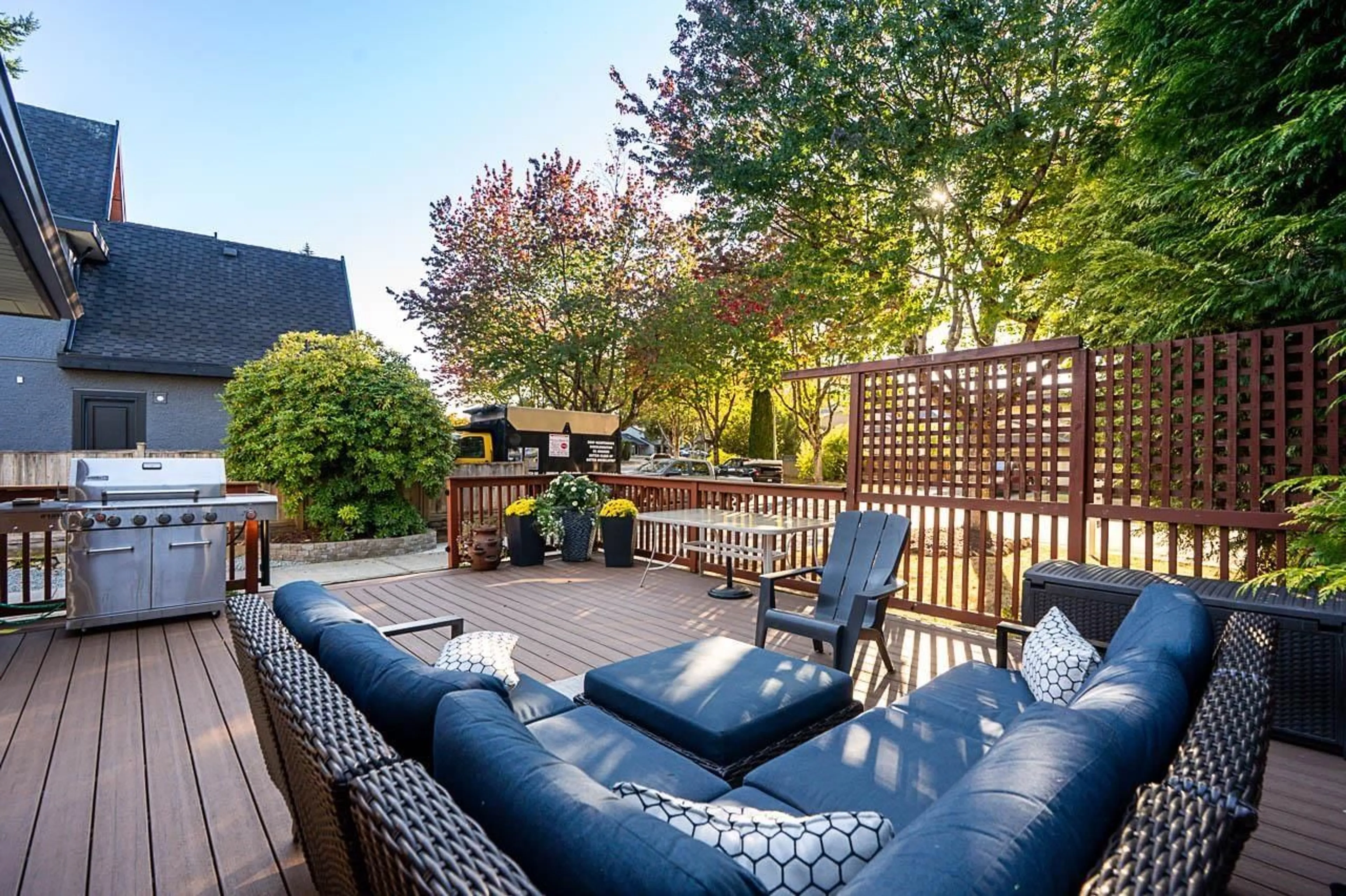 Patio, street for 6126 131A STREET, Surrey British Columbia V3X1P8