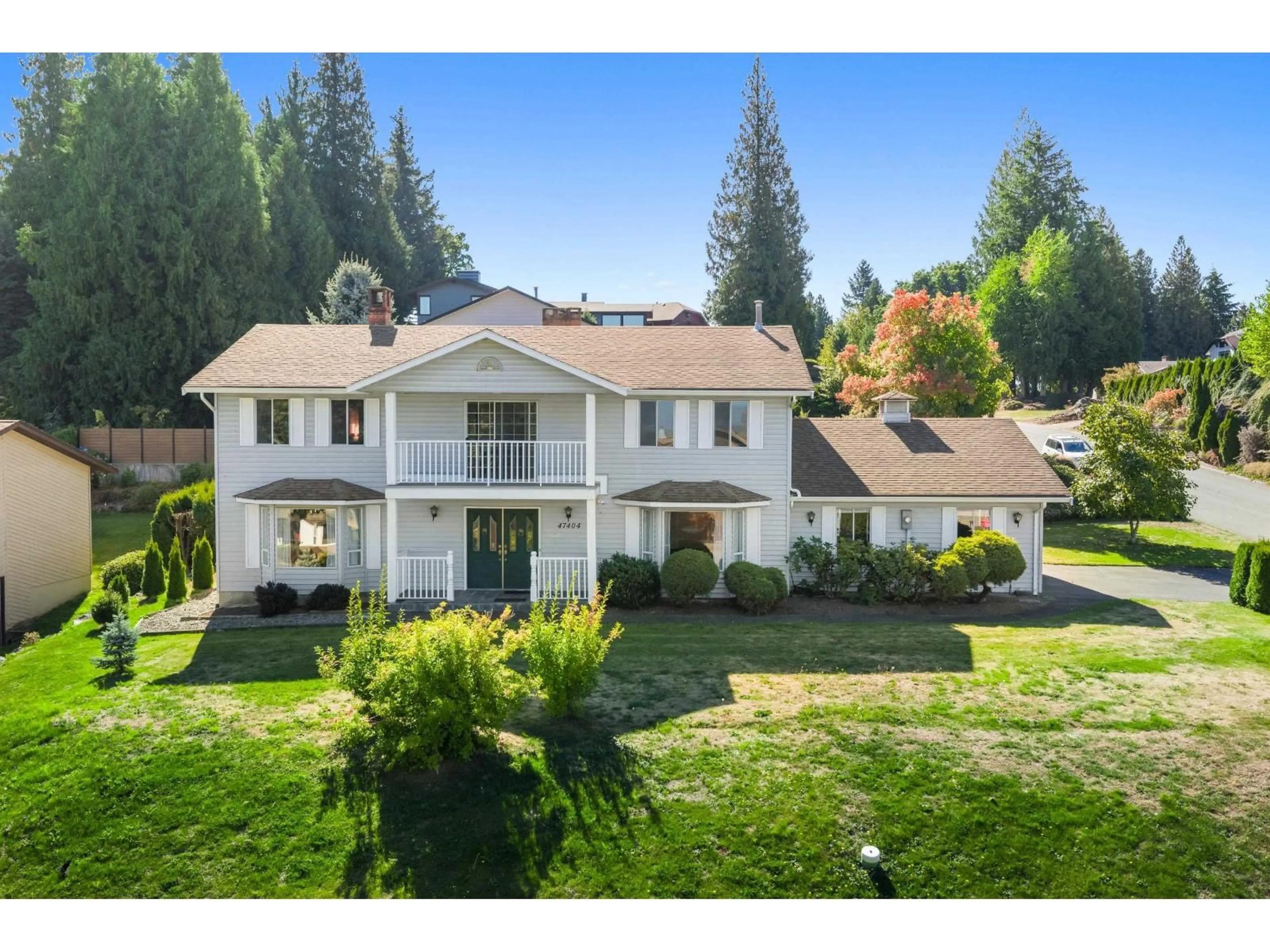 A pic from outside/outdoor area/front of a property/back of a property/a pic from drone, mountain view for 47404 SWALLOW CRESCENT, Chilliwack British Columbia V2P7R2
