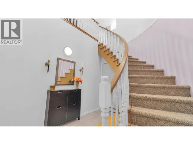 210 - 3176 PLATEAU BOULEVARD, Coquitlam 3