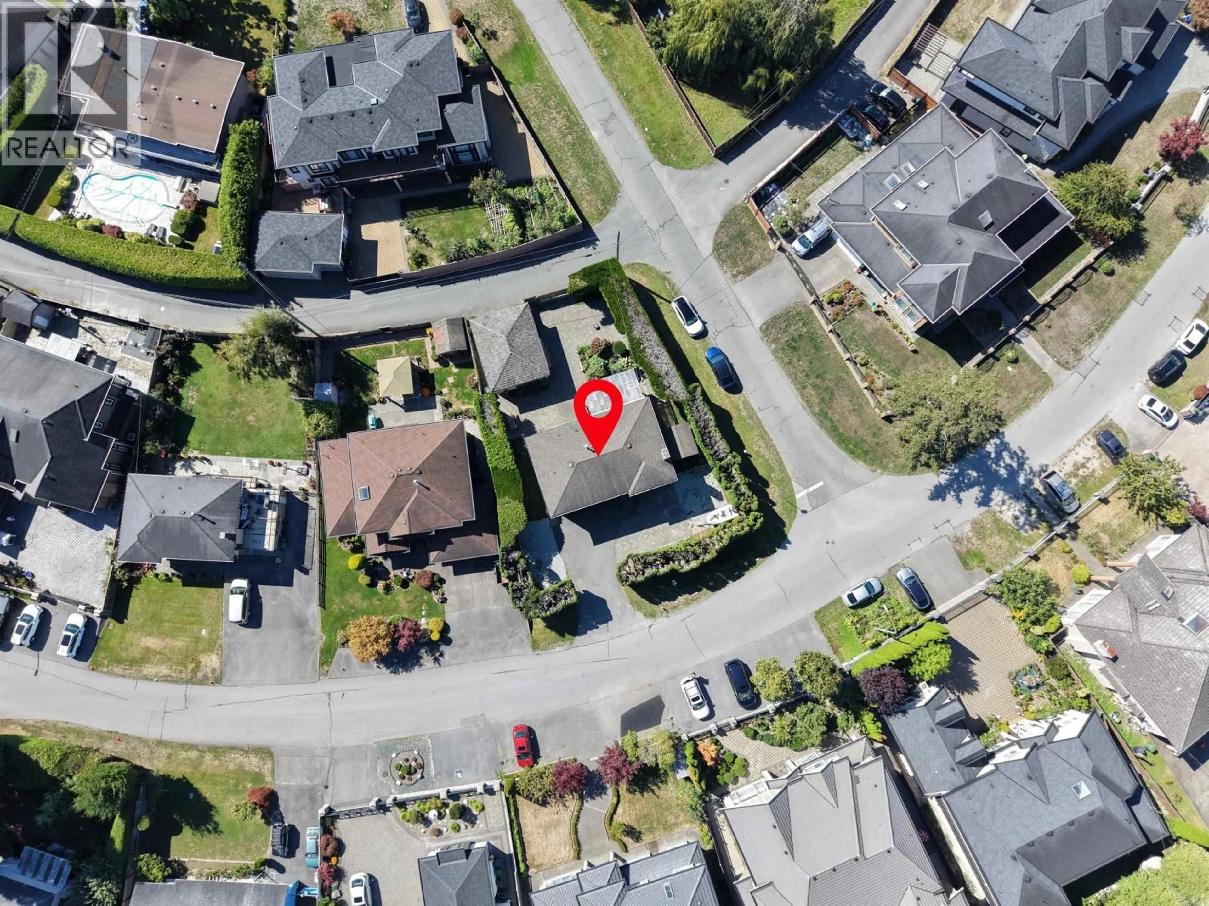 A pic from outside/outdoor area/front of a property/back of a property/a pic from drone, street for 10440 AINTREE CRESCENT, Richmond British Columbia V7A3T6