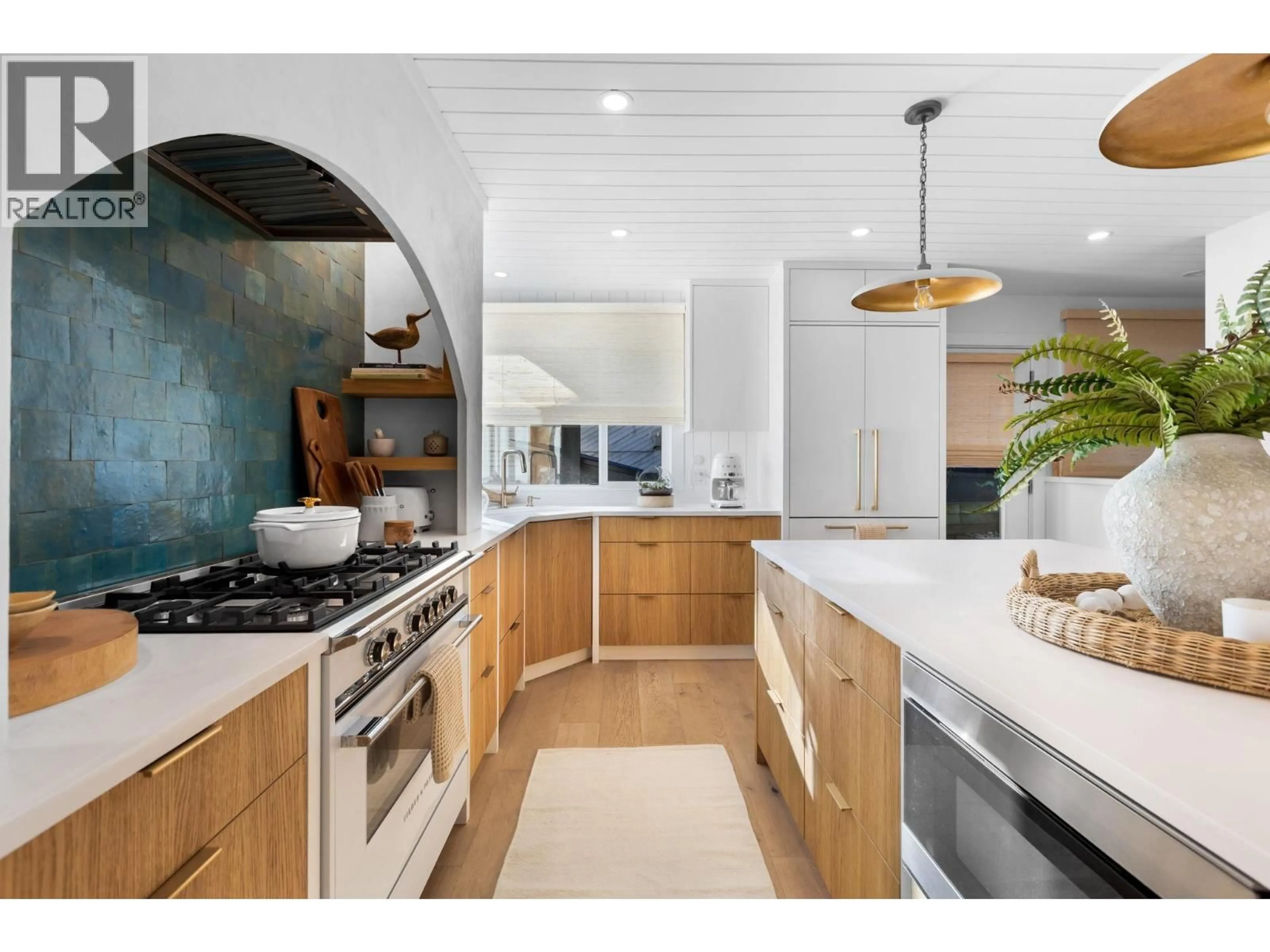 Contemporary kitchen, ceramic/tile floor for 184 TURTLEHEAD ROAD, Belcarra British Columbia V3H4P1