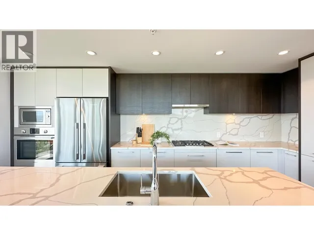 4702 - 567 CLARKE ROAD, Coquitlam 4
