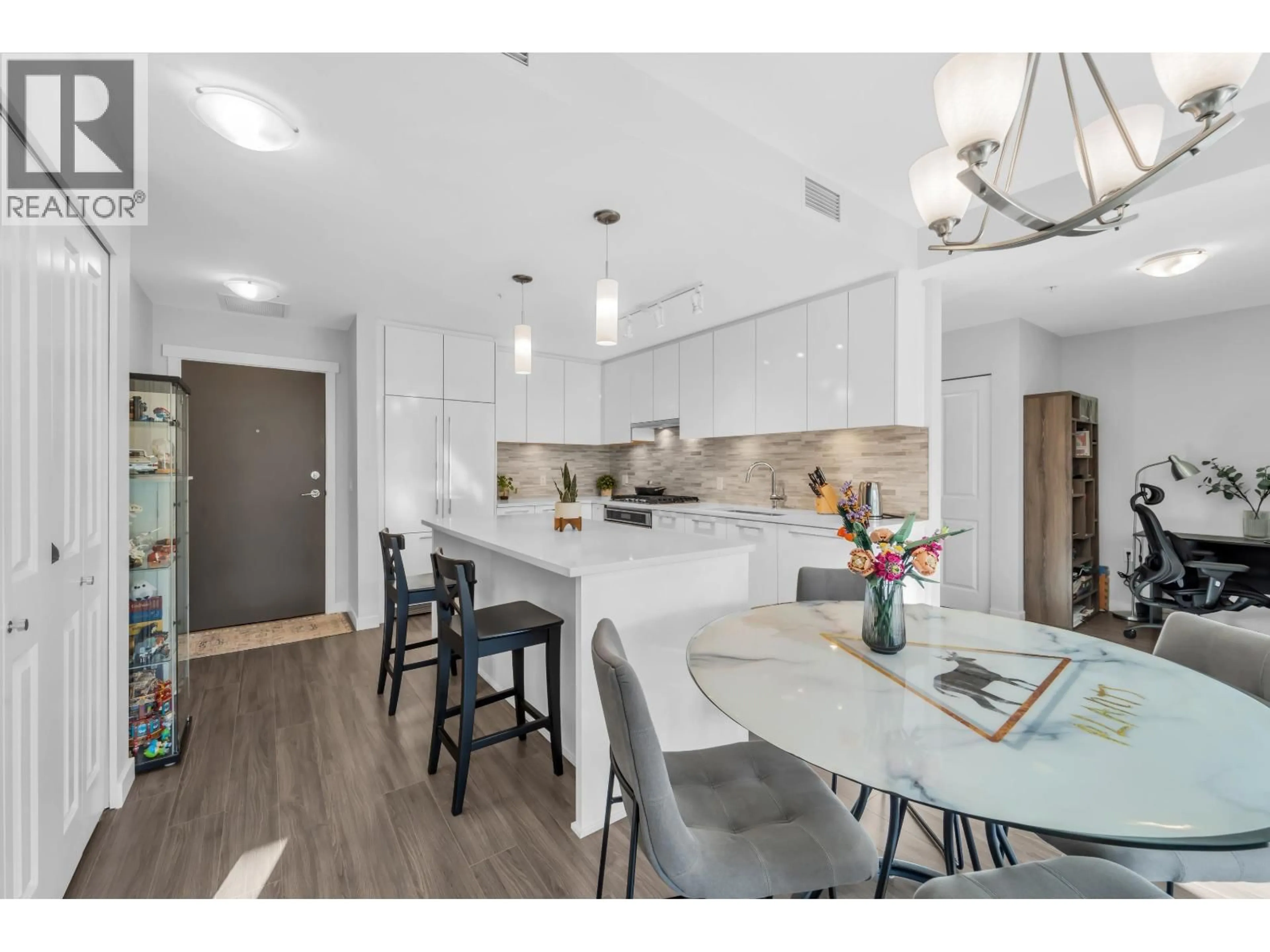 Open concept kitchen, unknown for 213 - 9551 ALEXANDRA ROAD, Richmond British Columbia V6X0S6