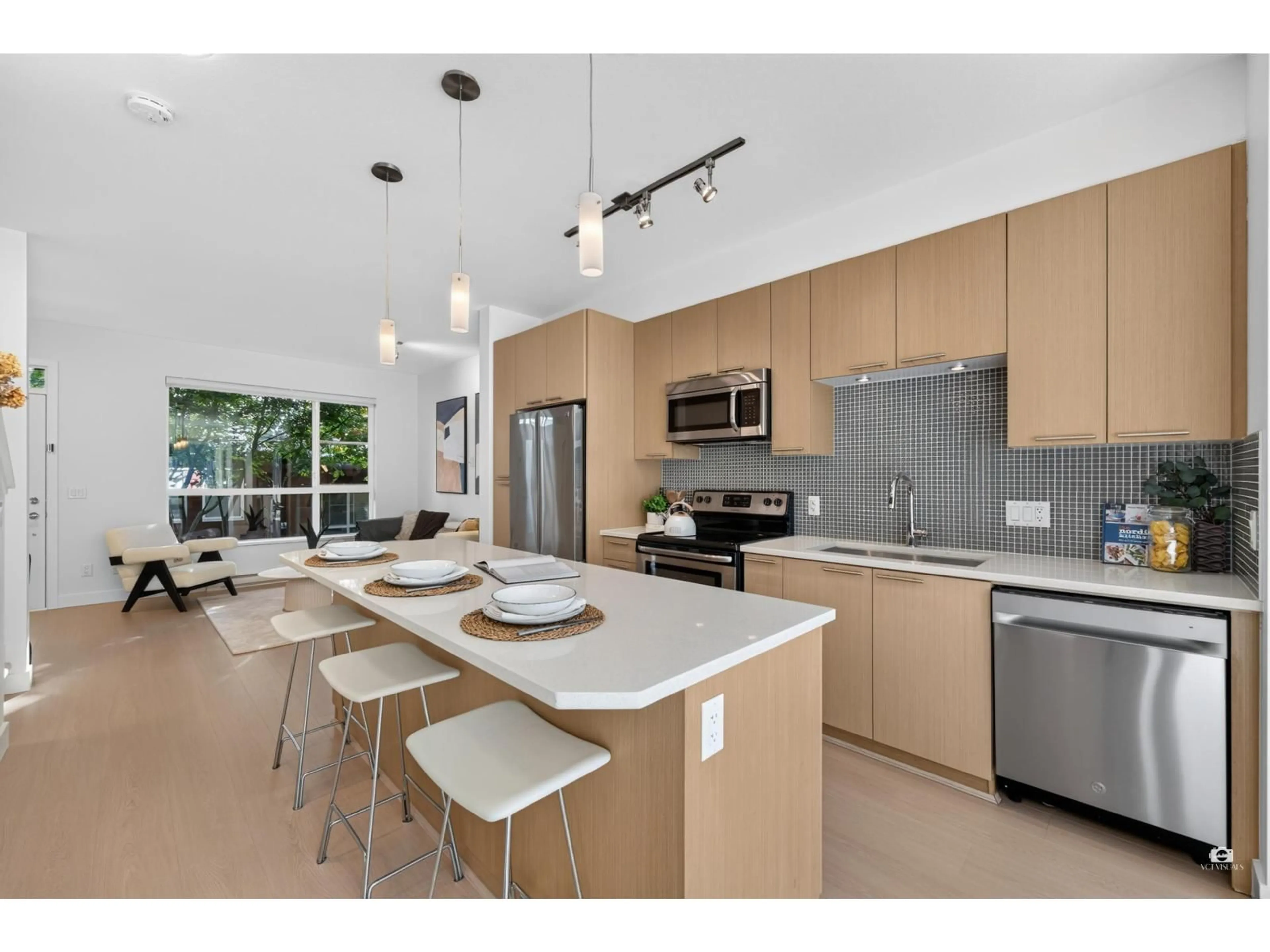 Open concept kitchen, unknown for 148 - 2228 162 STREET, Surrey British Columbia V3Z6P4