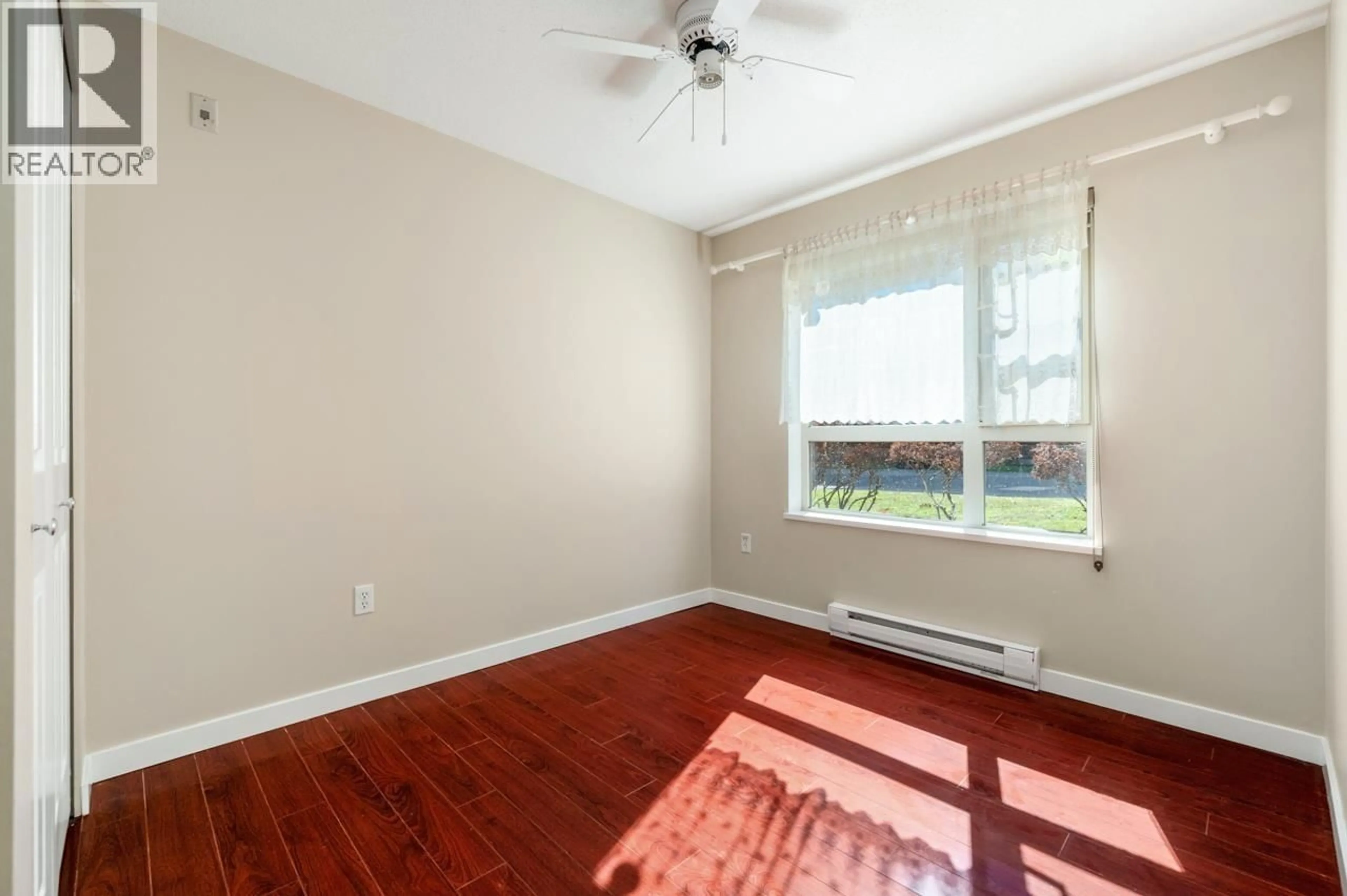 A pic of a room for 2112 - 5113 GARDEN CITY ROAD, Richmond British Columbia V6X4H5