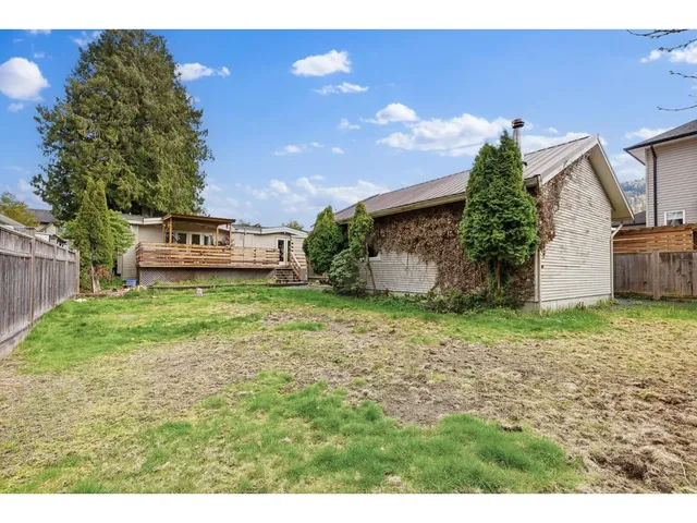 5565 PEACH ROAD, Chilliwack 5