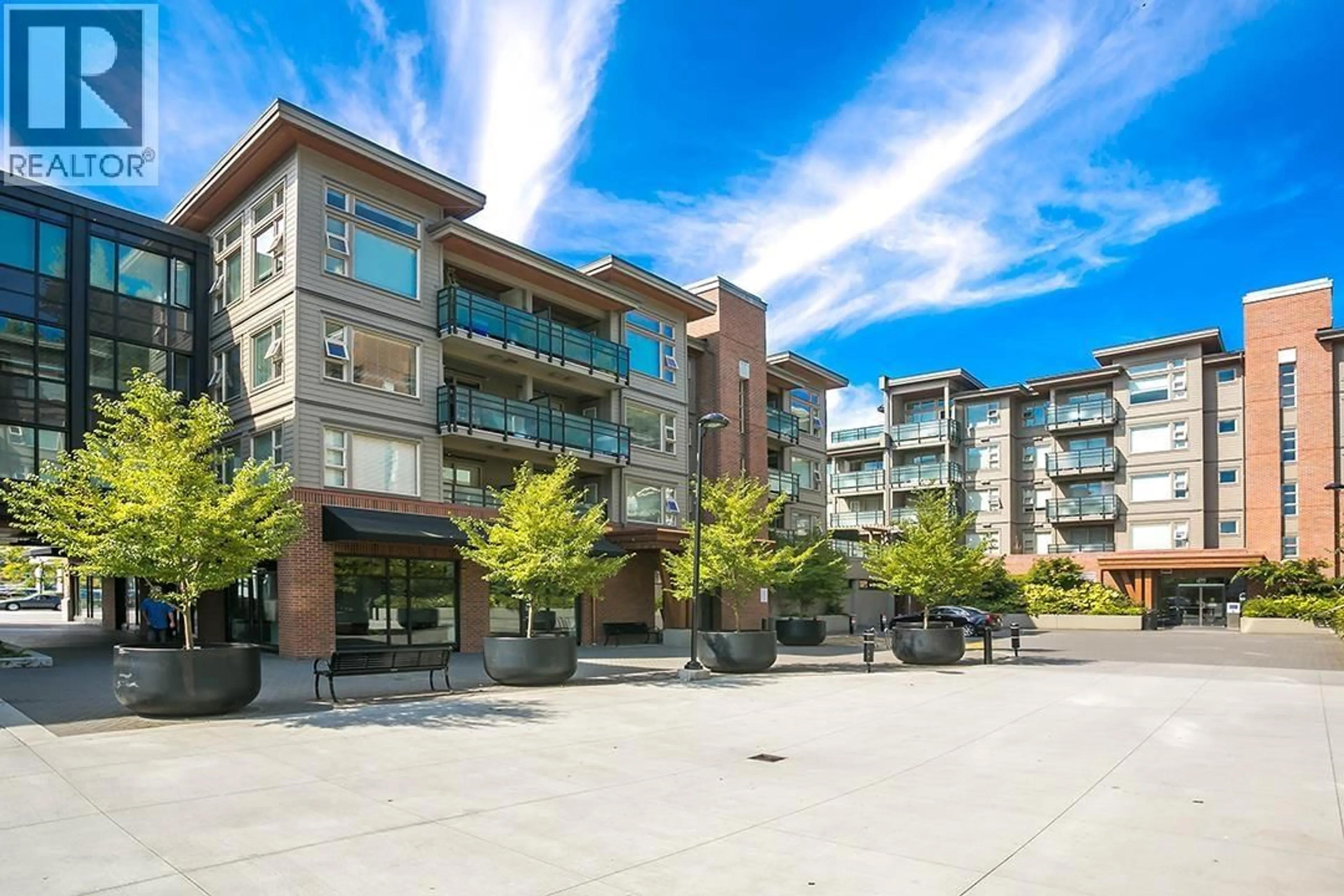 Patio, building for 301 - 1673 LLOYD AVENUE, North Vancouver British Columbia V7P0A9