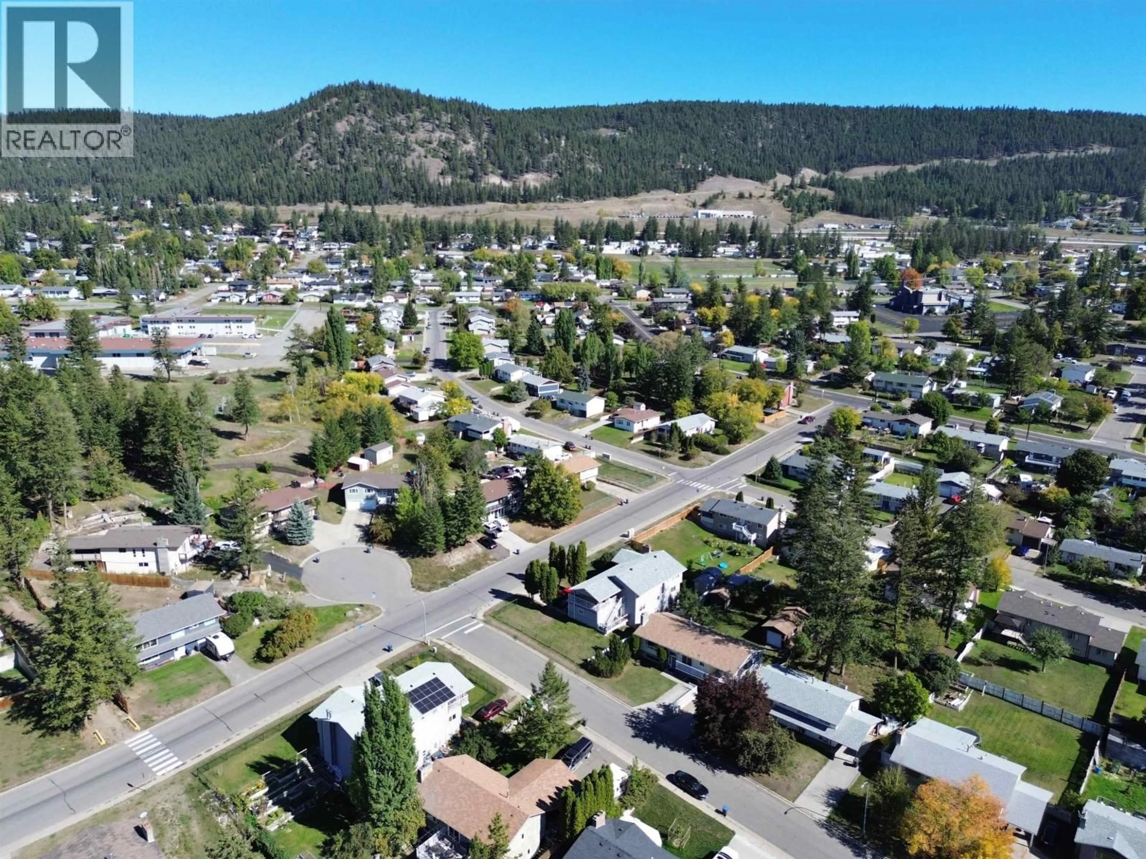 A pic from outside/outdoor area/front of a property/back of a property/a pic from drone, mountain view for 460 DODWELL STREET, Williams Lake British Columbia V2G3Z9