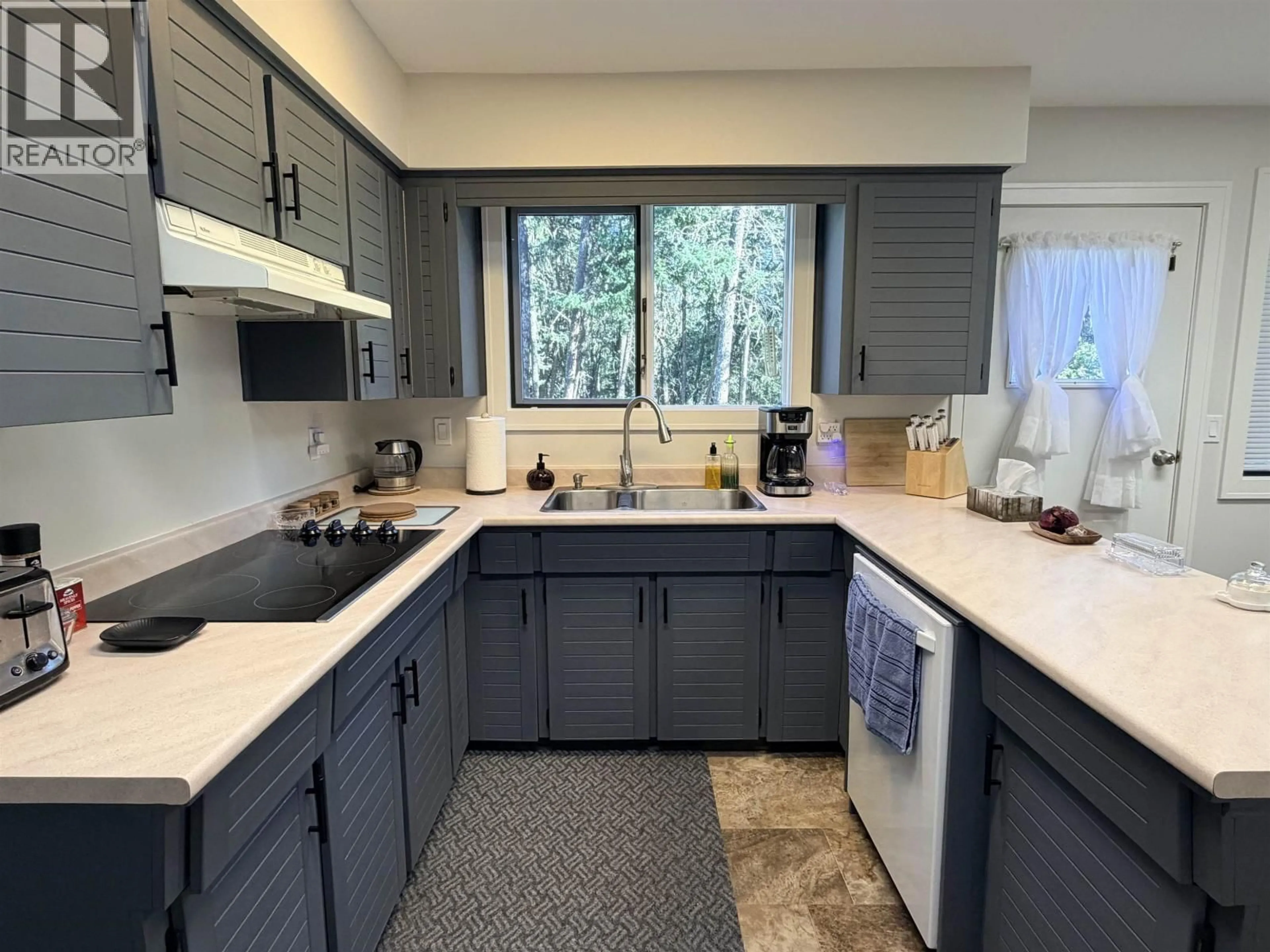 Unknown for 754 ROBERTS DRIVE, Williams Lake British Columbia V2G5K1