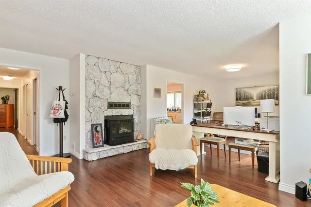 19919 51 AVENUE, Langley 4