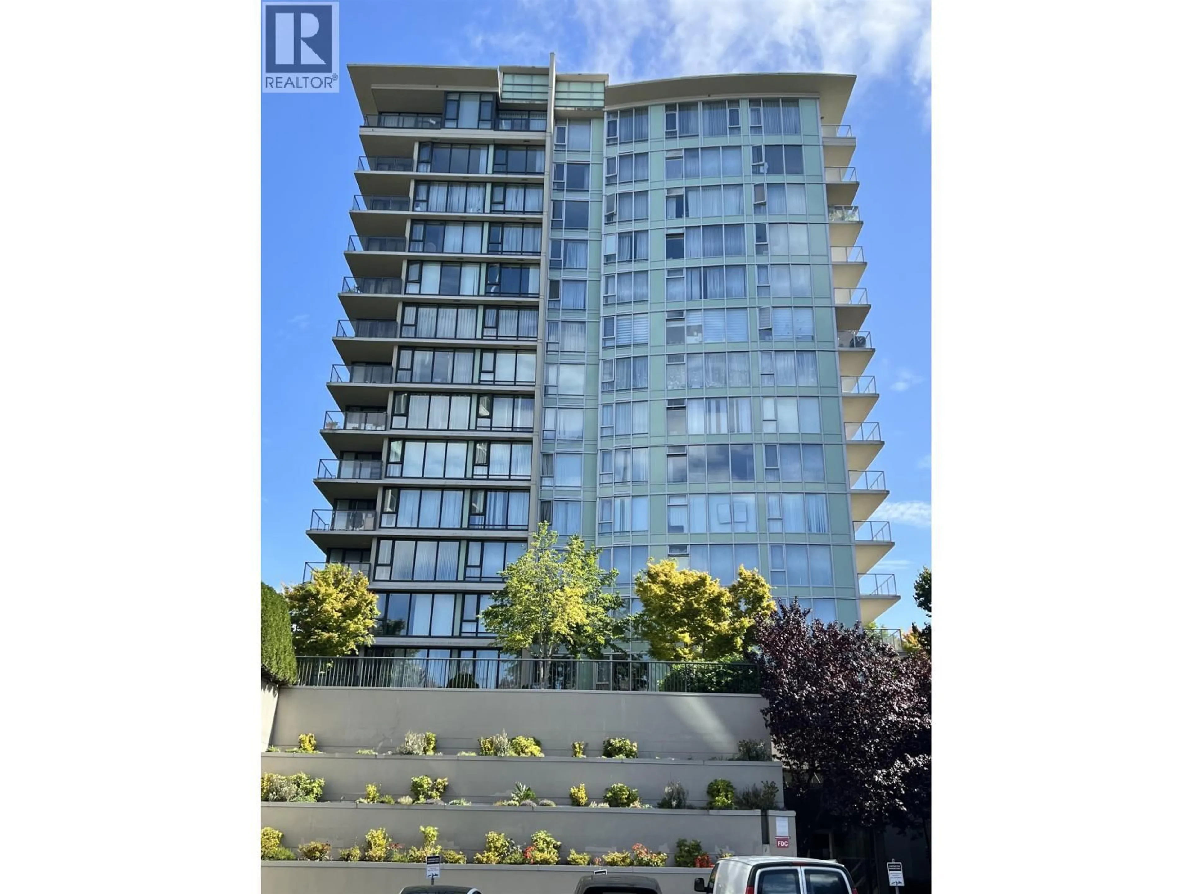A pic from outside/outdoor area/front of a property/back of a property/a pic from drone, building for 1702 - 5068 KWANTLEN STREET, Richmond British Columbia V6X4K4