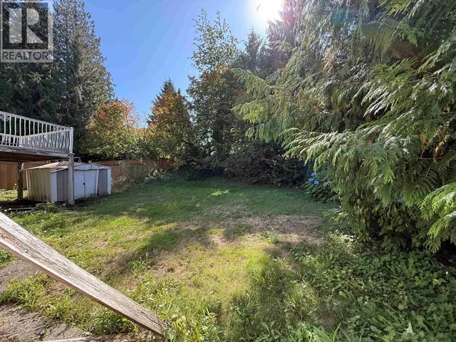 889 ROSS ROAD, North Vancouver 3