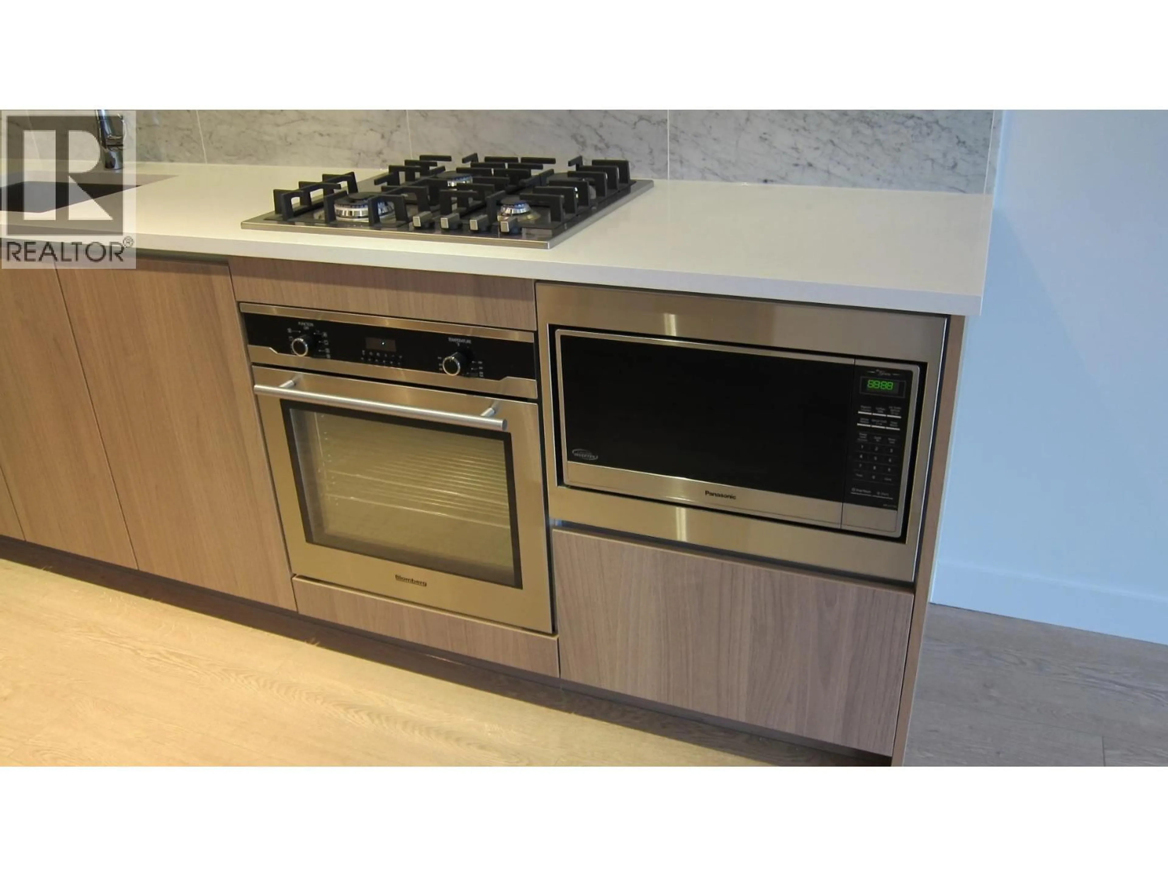 Standard kitchen, unknown for 611 - 8988 PATTERSON ROAD, Richmond British Columbia V6X0R2