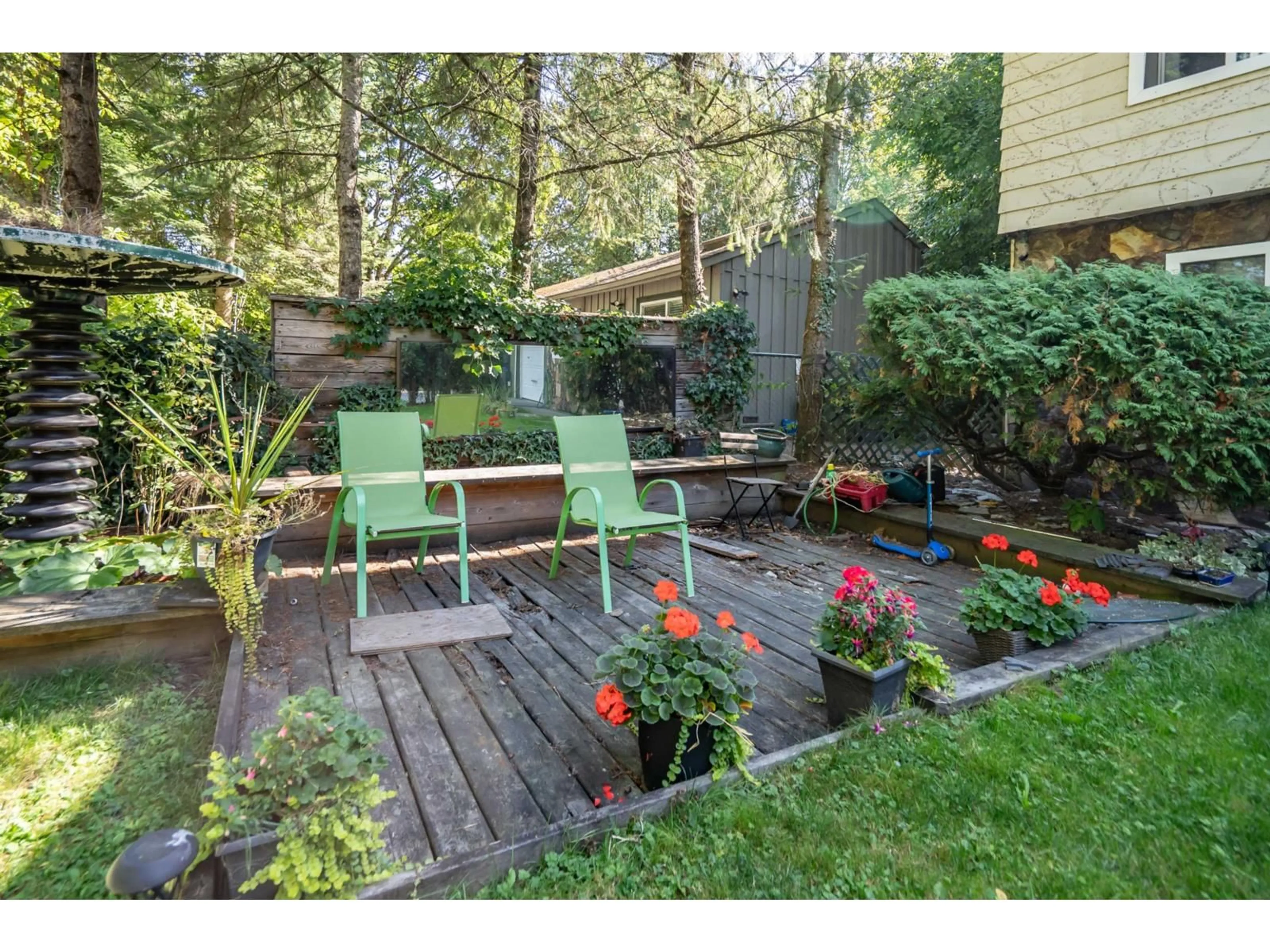 Patio, unknown for 13314 114 AVENUE, Surrey British Columbia V3R2L3