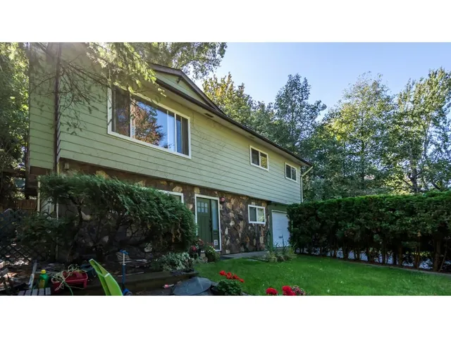 13314 114 AVENUE, Surrey 5