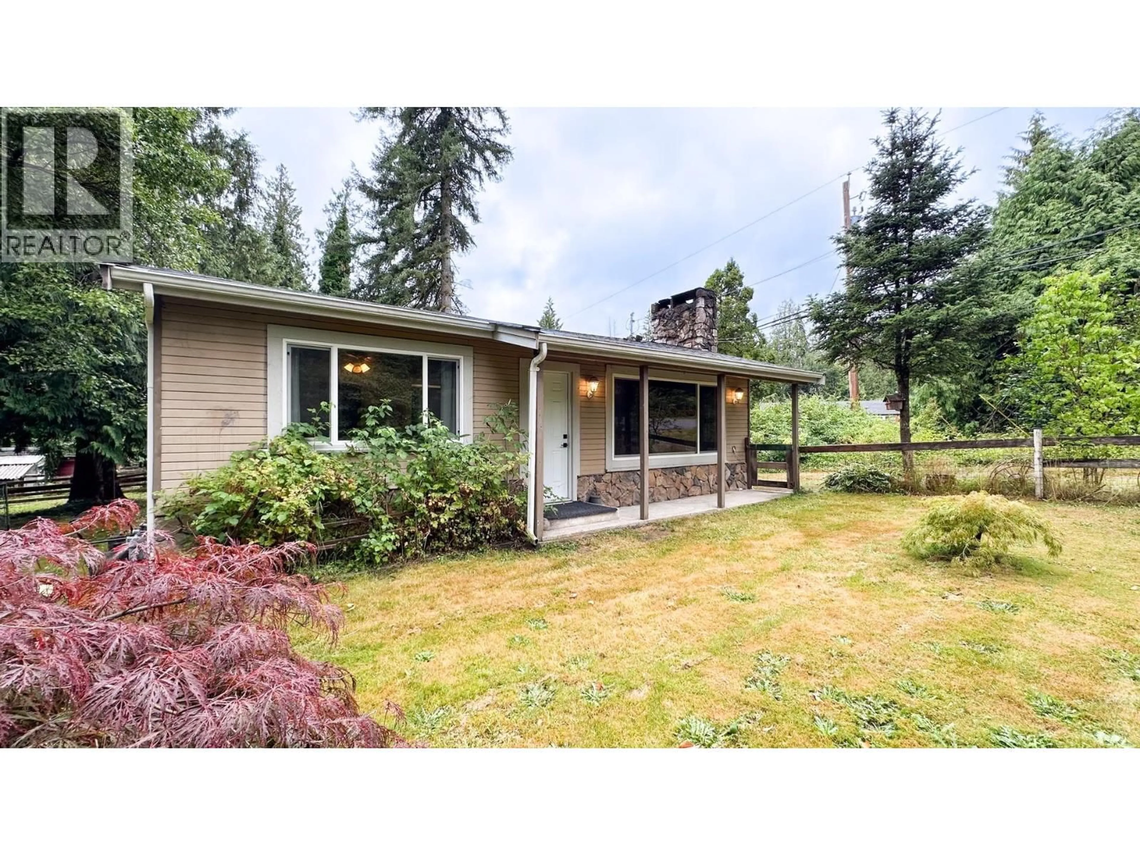 Home with vinyl exterior material, unknown for 11185 272 STREET, Maple Ridge British Columbia V2W1Y6