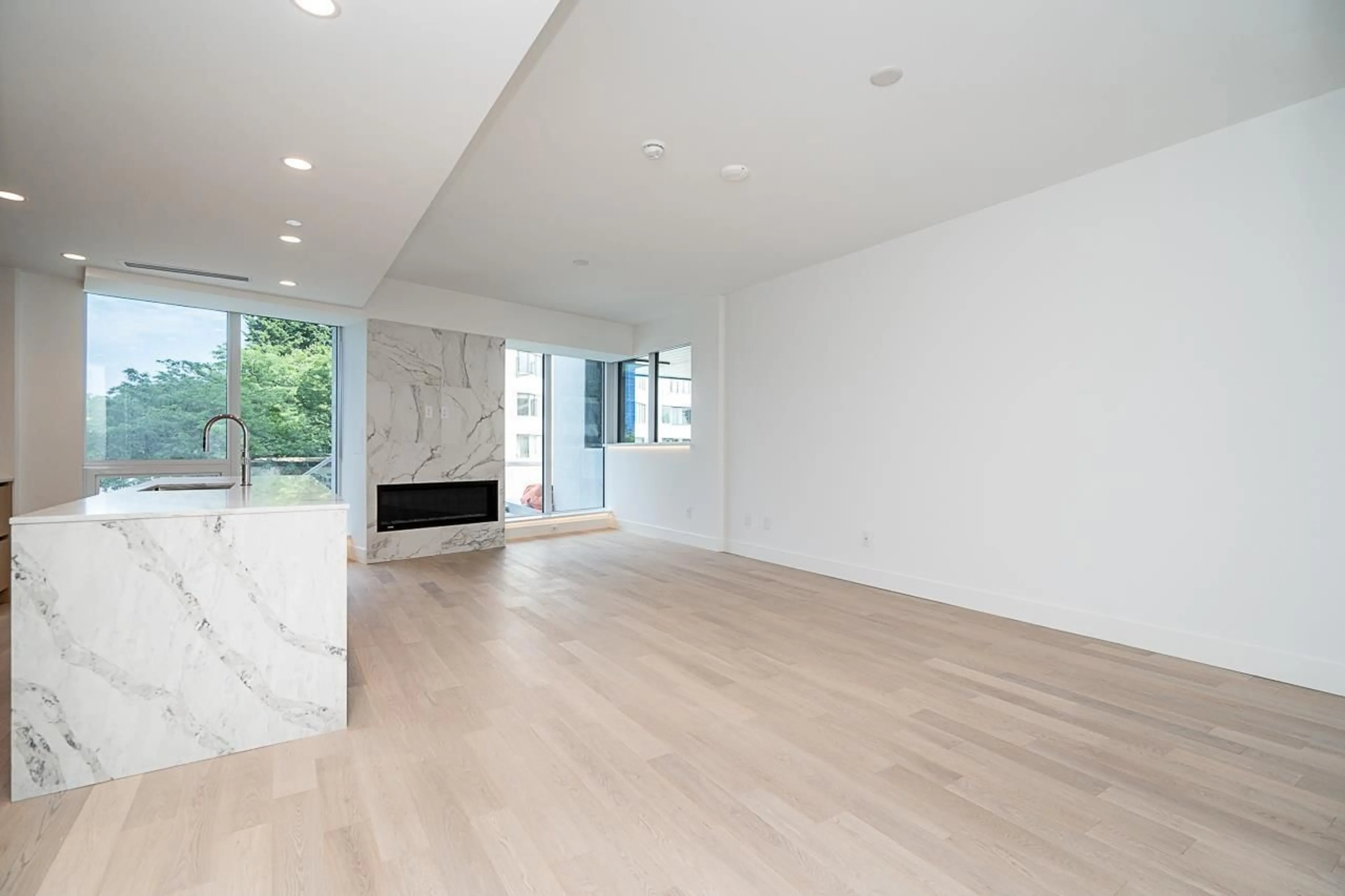 A pic of a room for 202 - 1475 FOSTER STREET, Surrey British Columbia V4B0C9