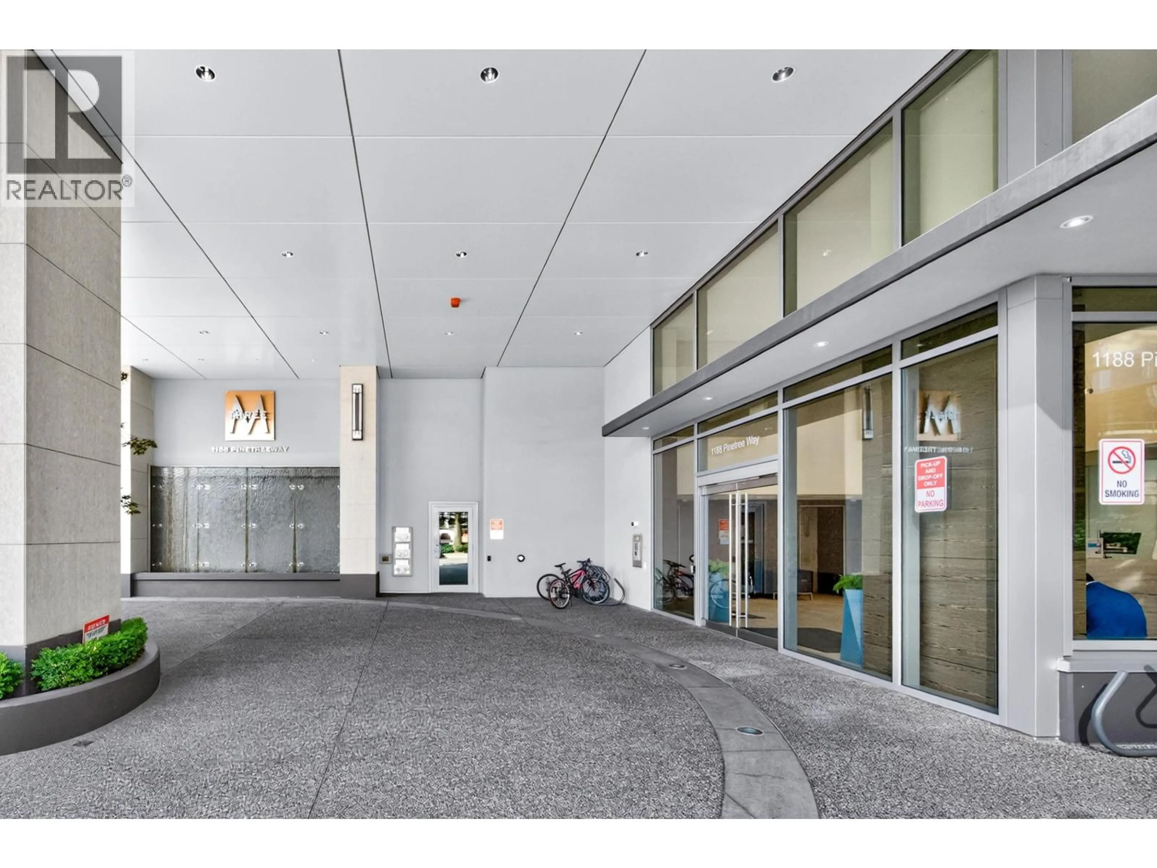 Indoor foyer for 2109 - 1188 PINETREE WAY, Coquitlam British Columbia V3B0K9