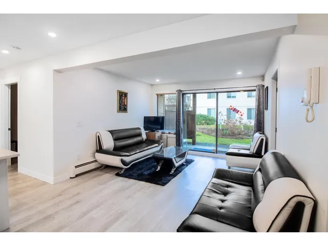 12 - 7115 134 STREET, Surrey 4