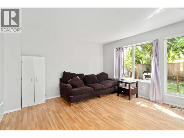 881 PINEBROOK PLACE, Coquitlam 4