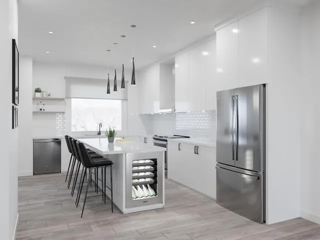 22 - 5629 KING GEORGE BOULEVARD, Surrey 2
