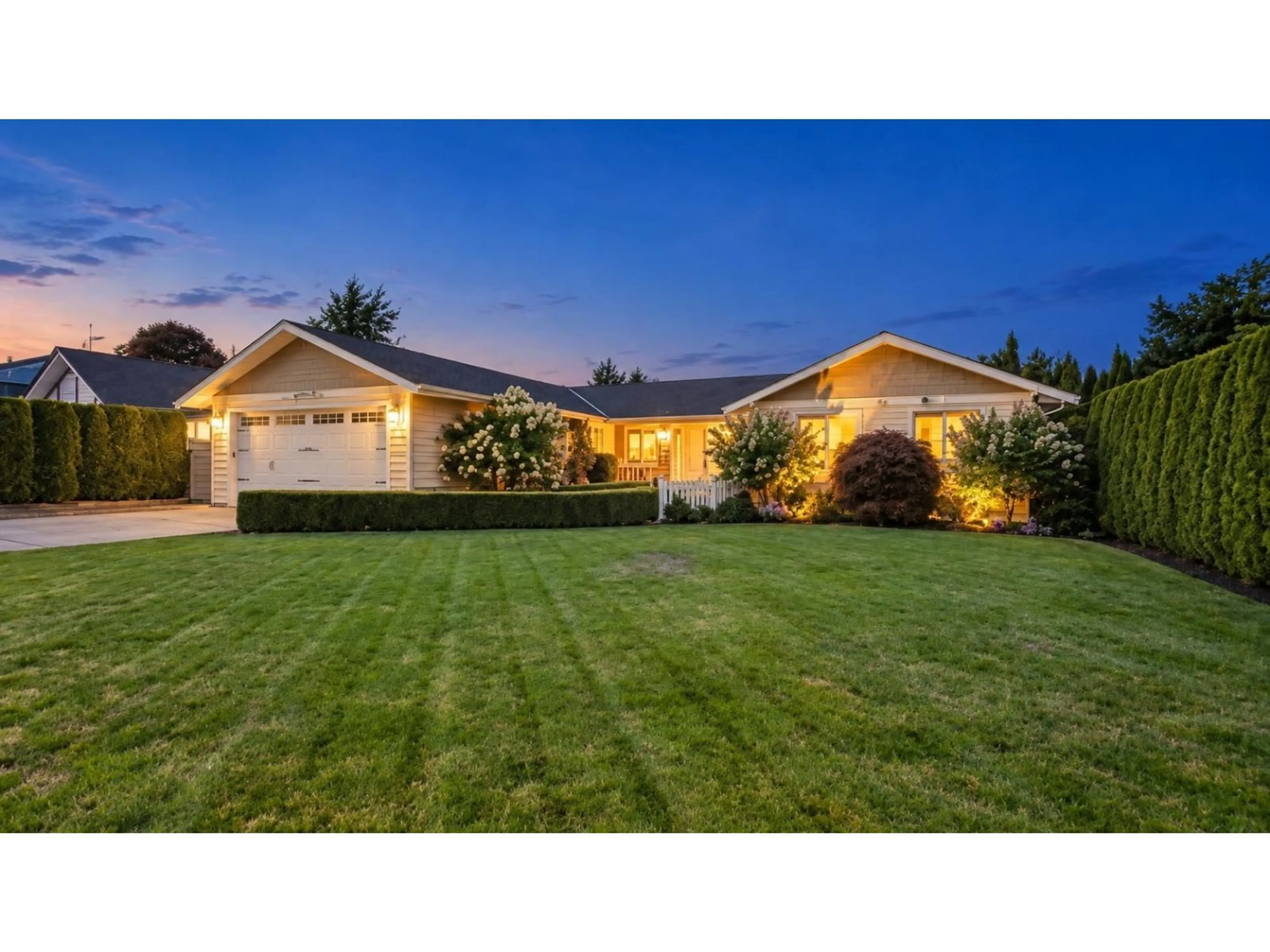 Home with vinyl exterior material, street for 26973 33 AVENUE, Langley British Columbia V4W3G5