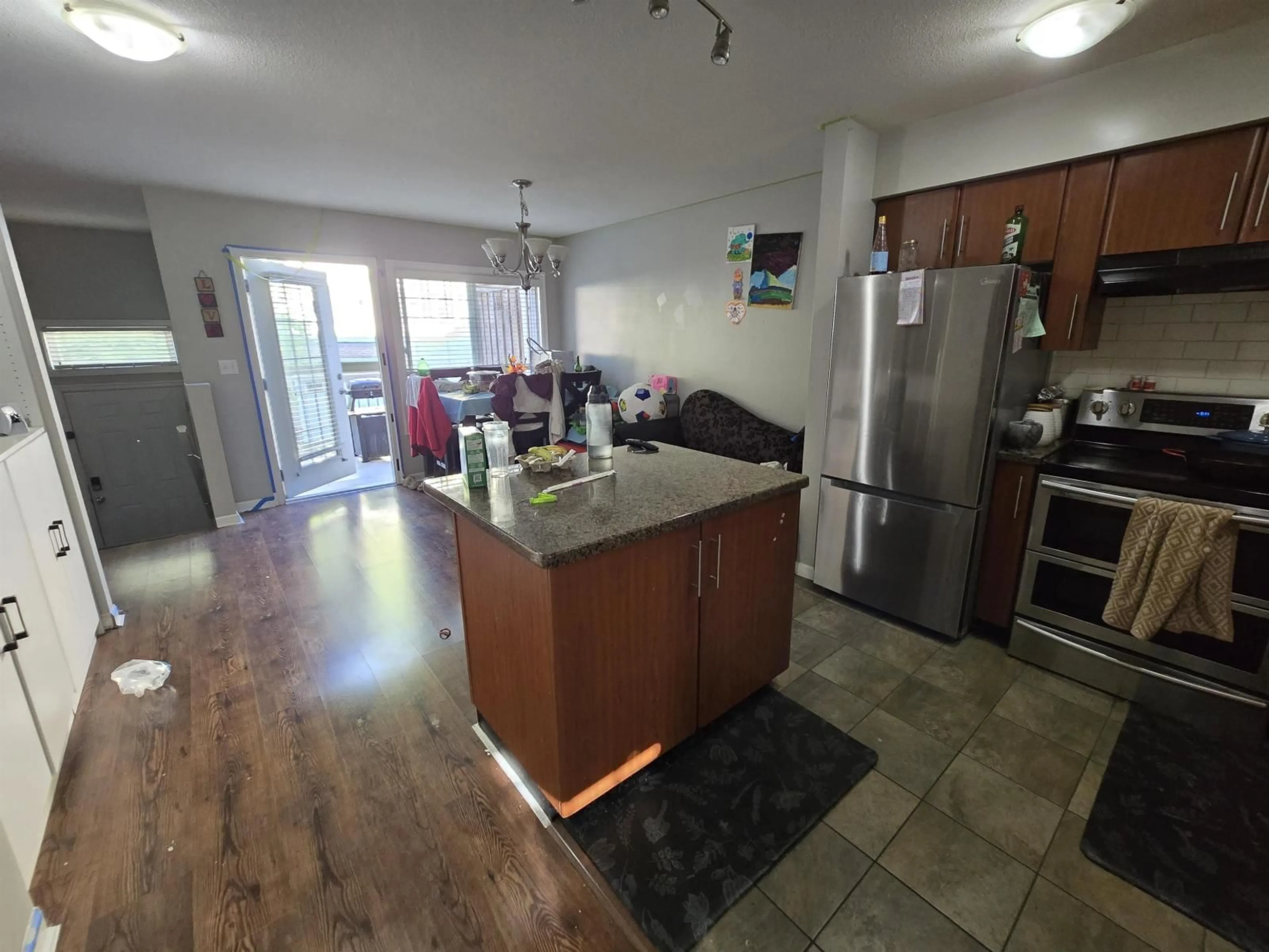 Open concept kitchen, unknown for 30 - 6110 138 STREET, Surrey British Columbia V3X3V6