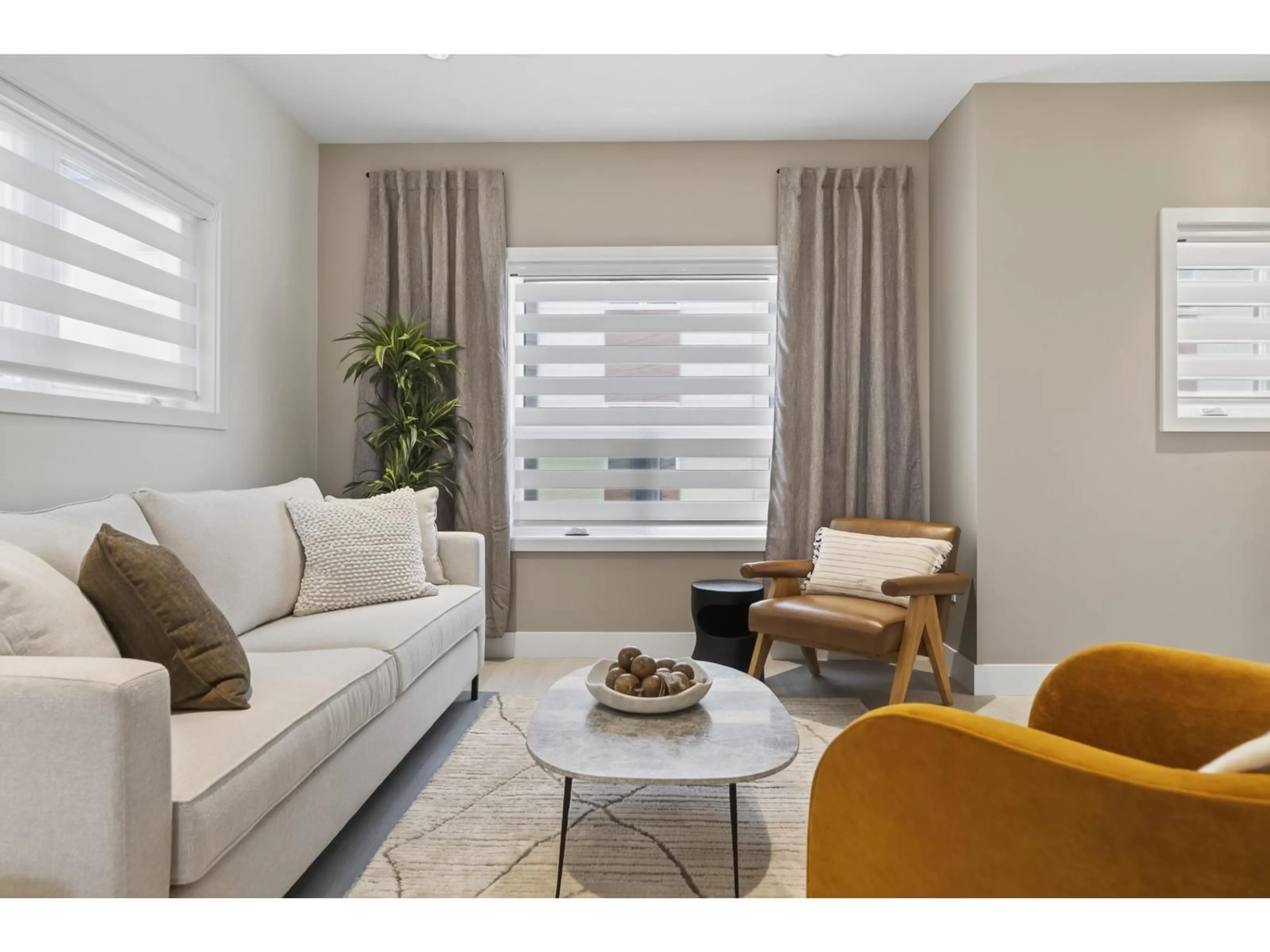 Living room with furniture, unknown for 74 - 7381 PRESTON BOULEVARD, Mission British Columbia V2V1C5