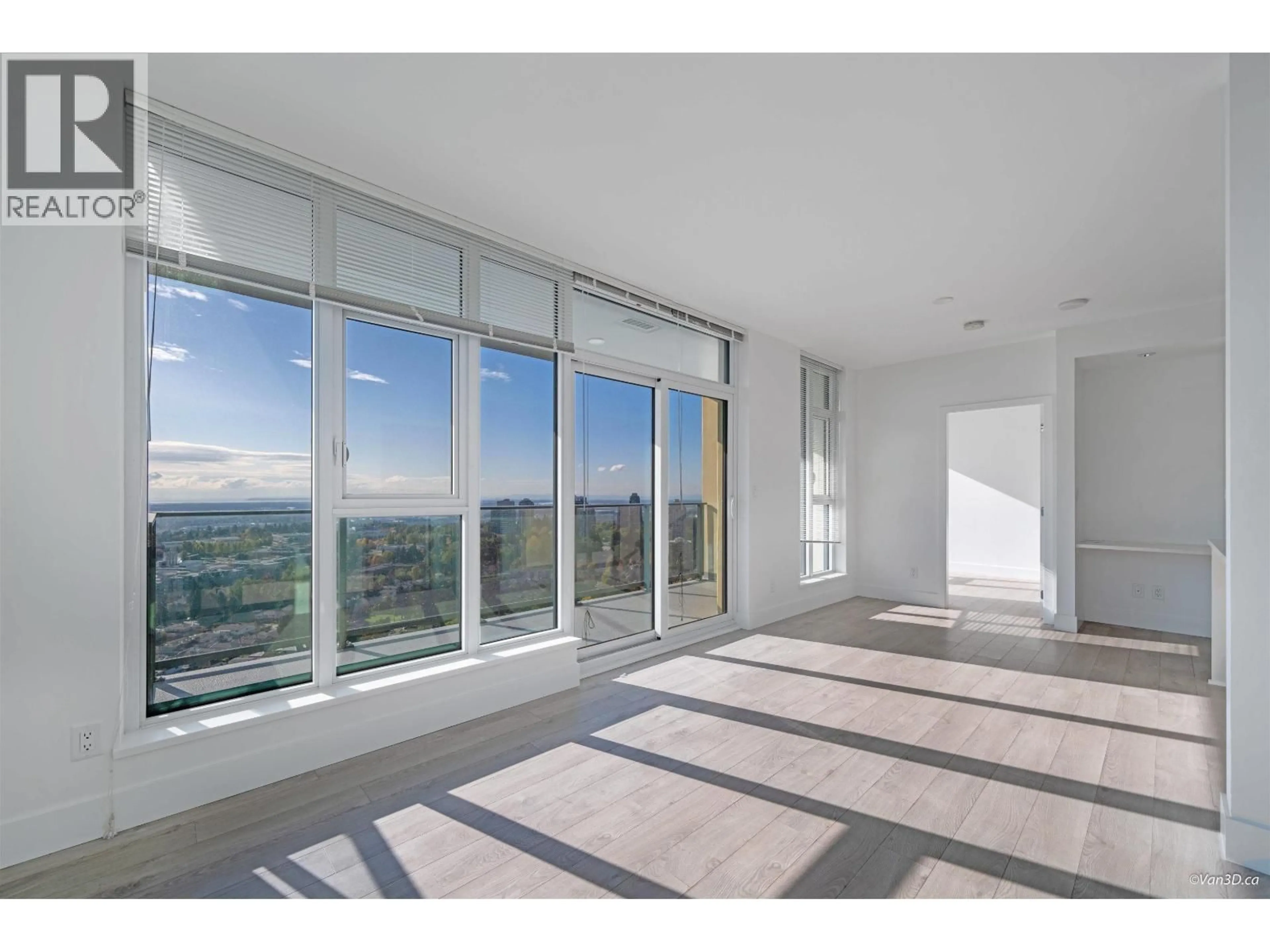 A pic of a room for 2408 - 7388 KINGSWAY, Burnaby British Columbia V3N0G9