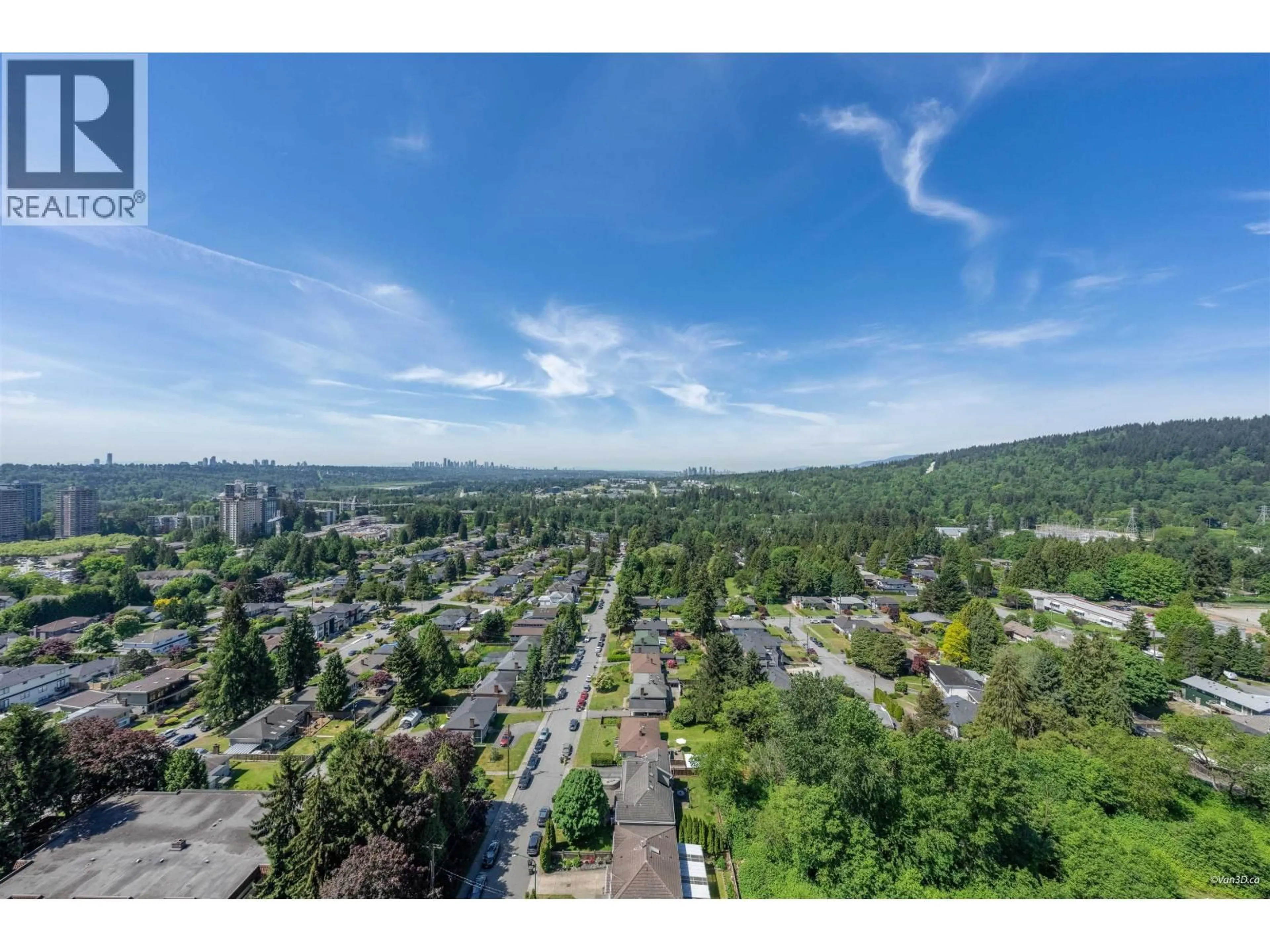 A pic from outside/outdoor area/front of a property/back of a property/a pic from drone, mountain view for 2107 - 652 WHITING WAY, Coquitlam British Columbia V3J0K3