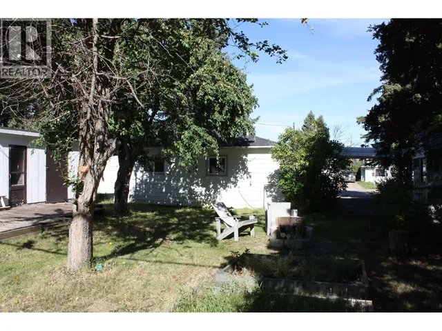 9123 116 AVENUE, Fort St. John 4