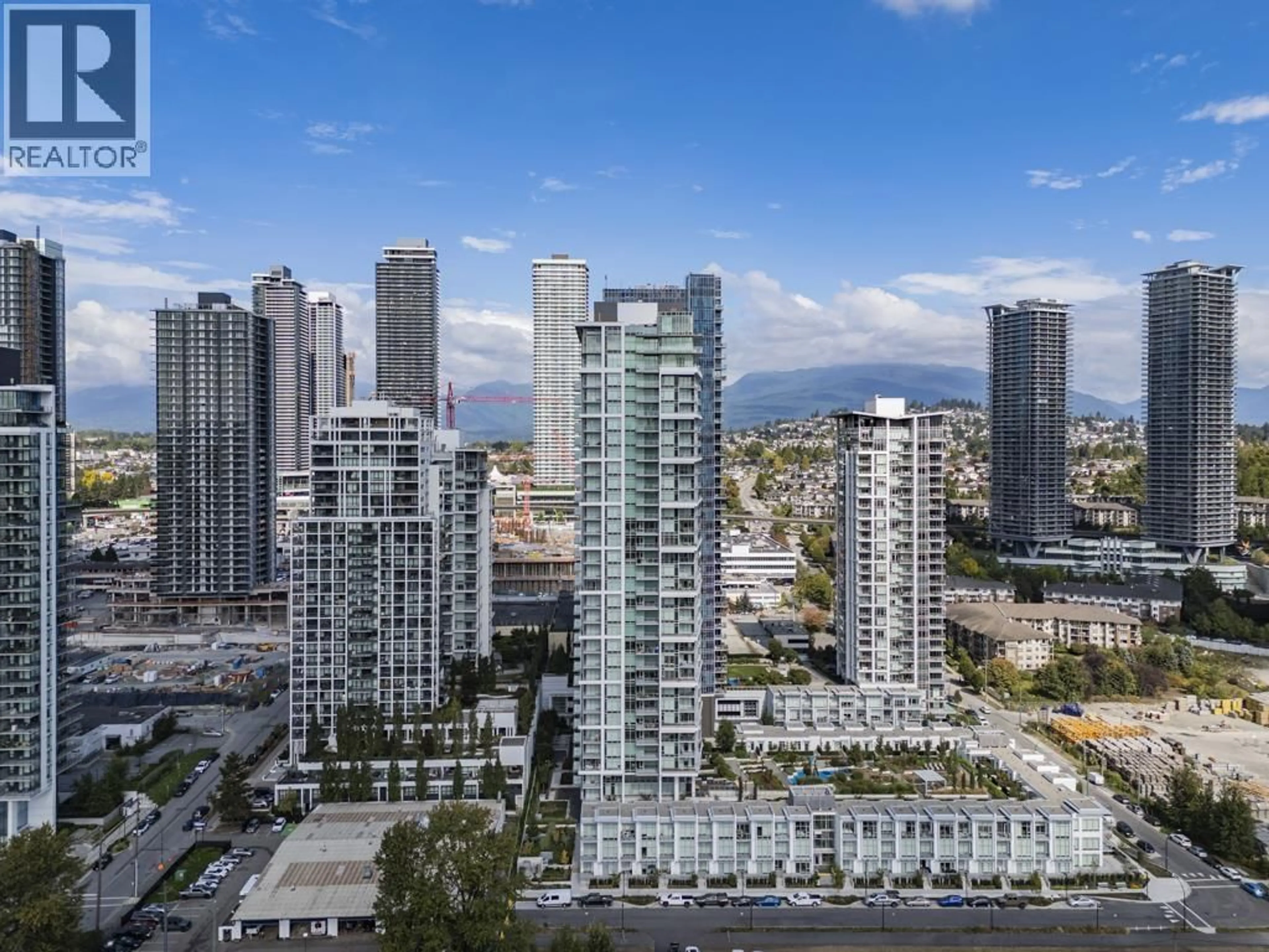 A pic from outside/outdoor area/front of a property/back of a property/a pic from drone, city buildings view from balcony for 605 - 2381 BETA AVENUE, Burnaby British Columbia V5C0P7