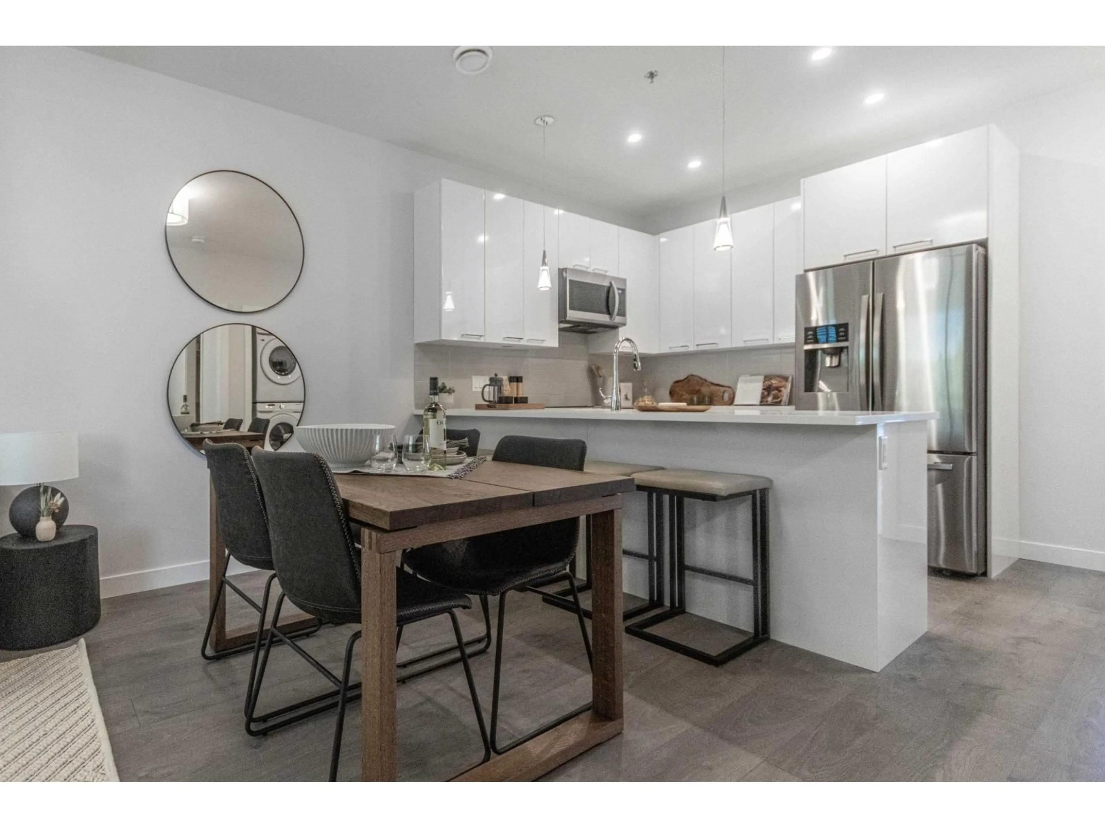 Open concept kitchen, unknown for 620 - 8423 CEDAR STREET, Mission British Columbia V0V0V0