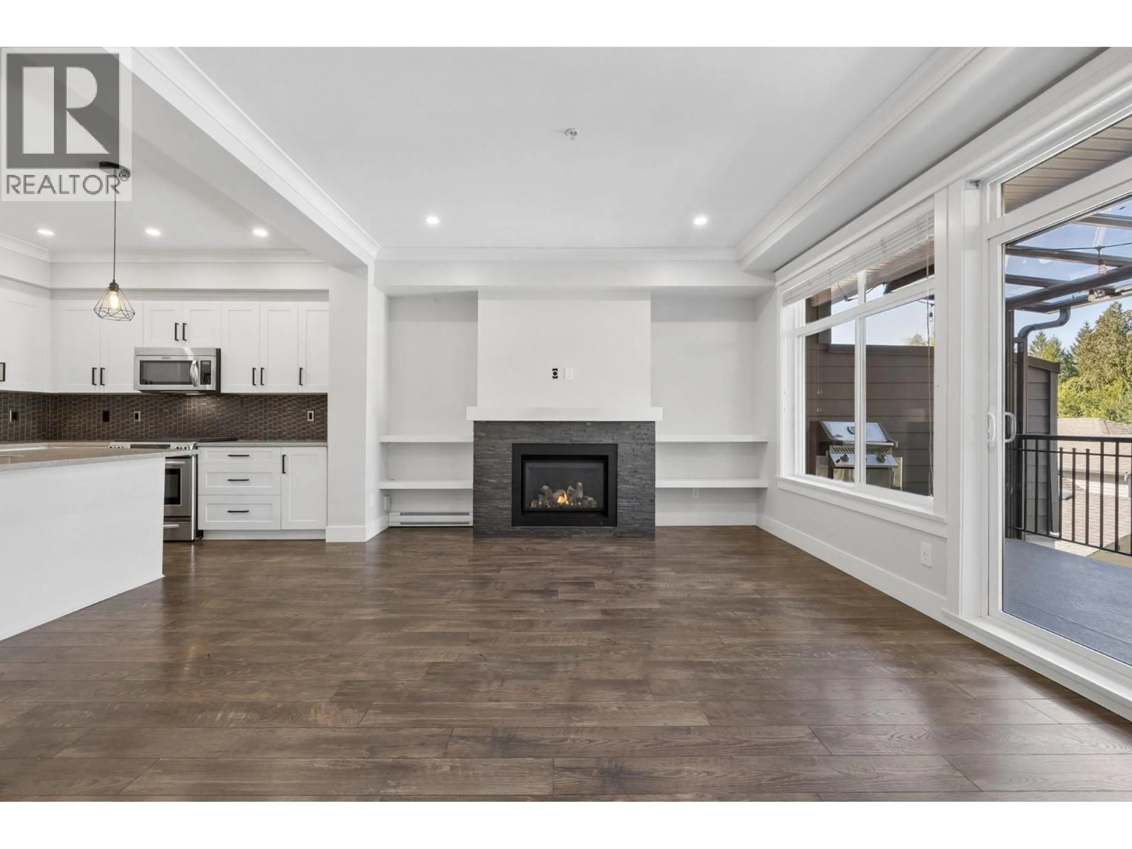 Open concept kitchen, wood/laminate floor for 24 - 11461 236 STREET, Maple Ridge British Columbia V2W0H6