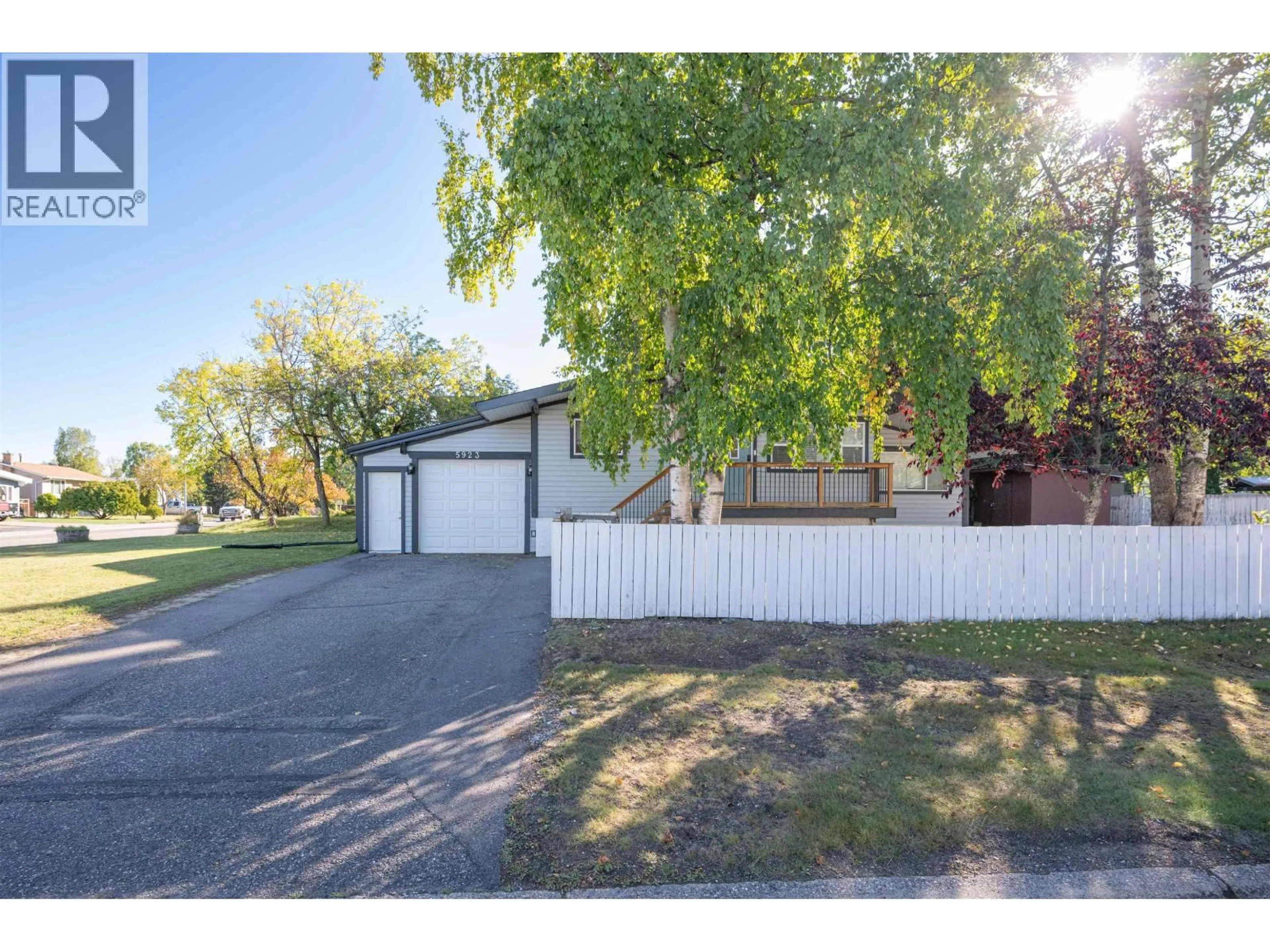 A pic from outside/outdoor area/front of a property/back of a property/a pic from drone, street for 5923 BROCK DRIVE, Prince George British Columbia V2N2E3