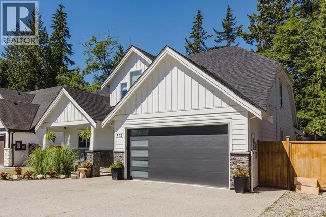 531 JORDAN WAY, Gibsons 2