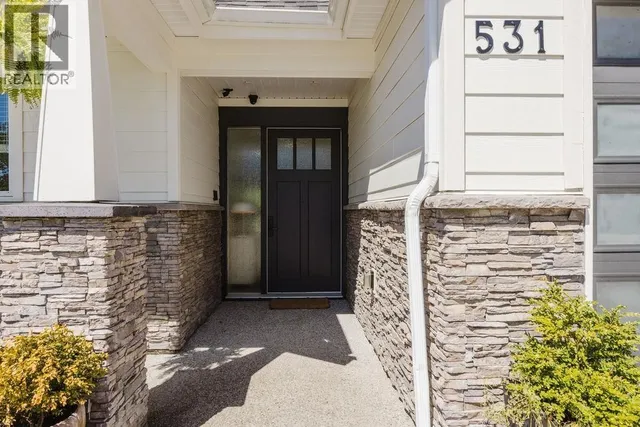 531 JORDAN WAY, Gibsons 4