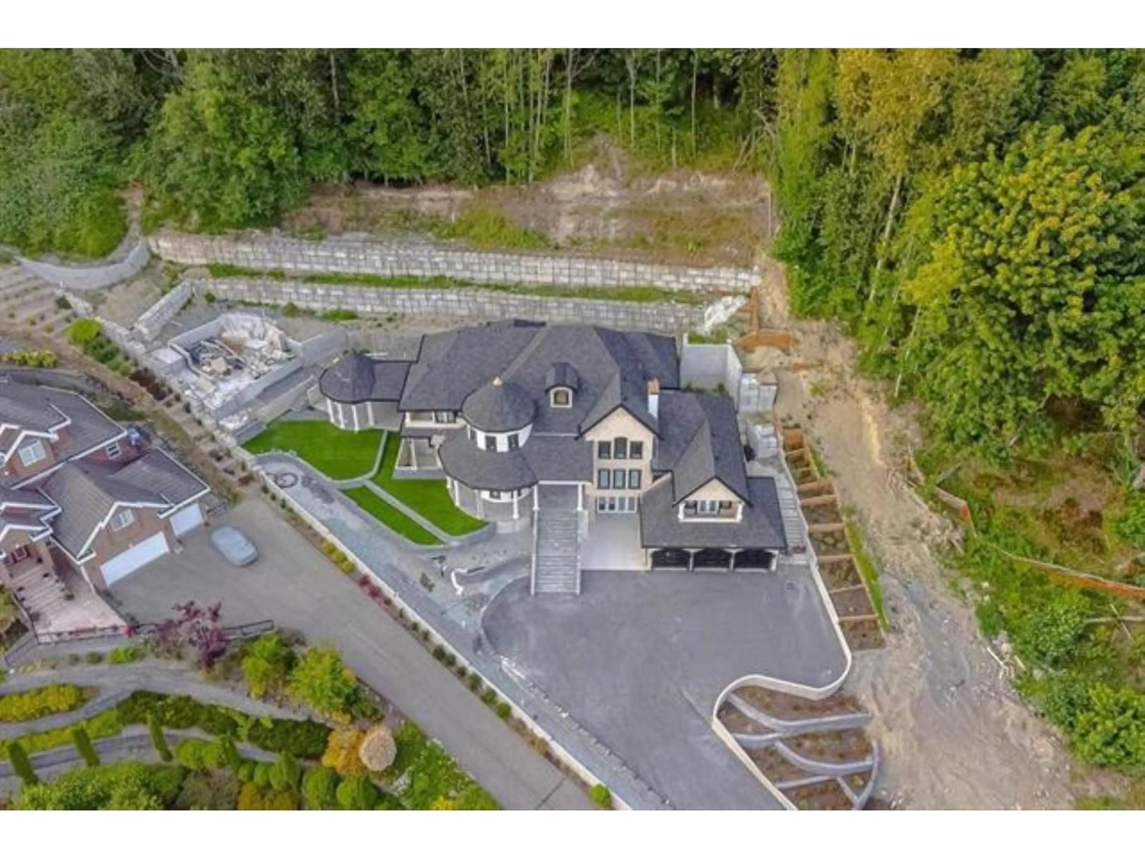 A pic from outside/outdoor area/front of a property/back of a property/a pic from drone, mountain view for 5579 136B STREET, Surrey British Columbia V3X3P2