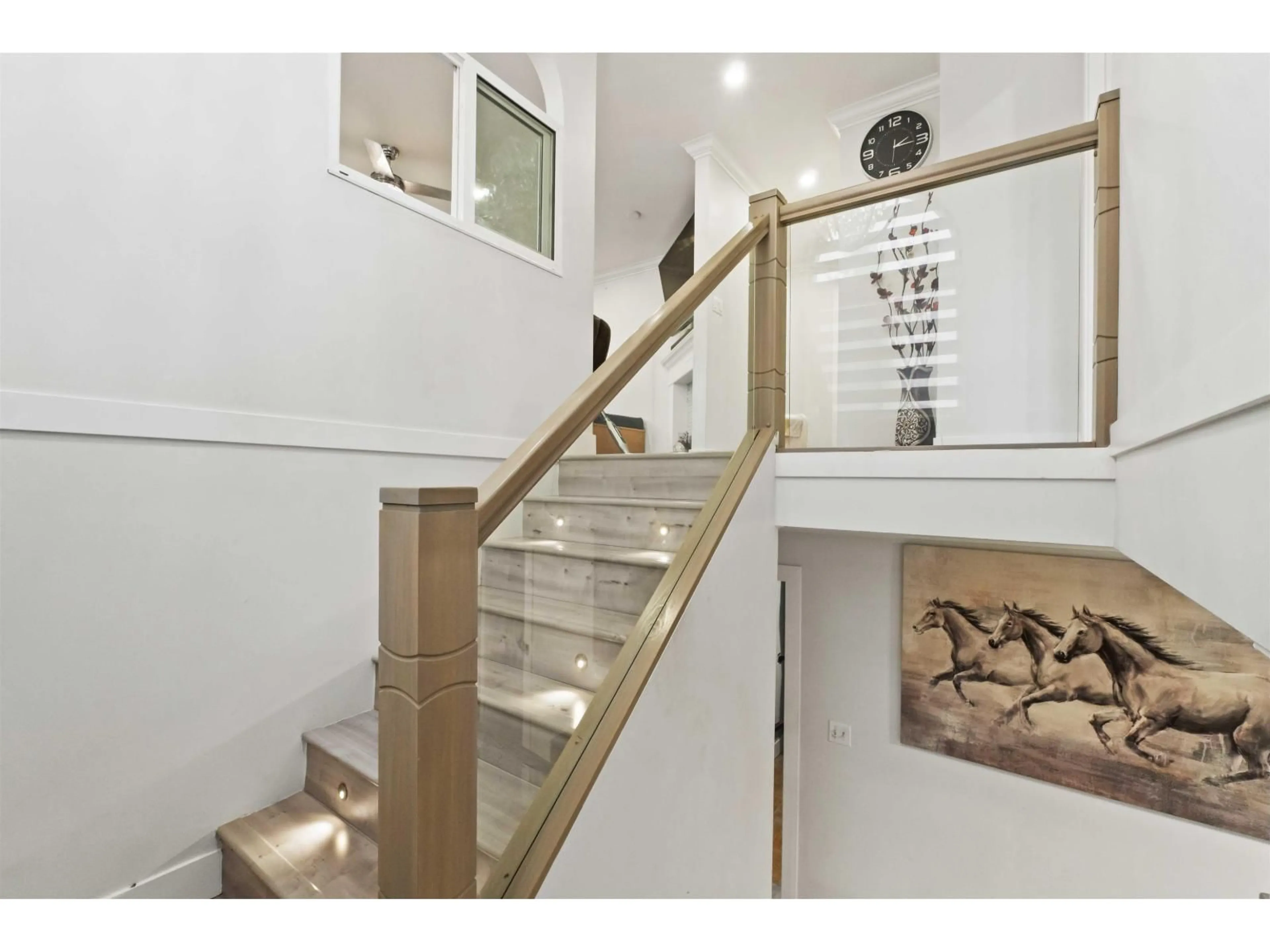 Stairs for 2706 MITCHELL STREET, Abbotsford British Columbia V2T5G4