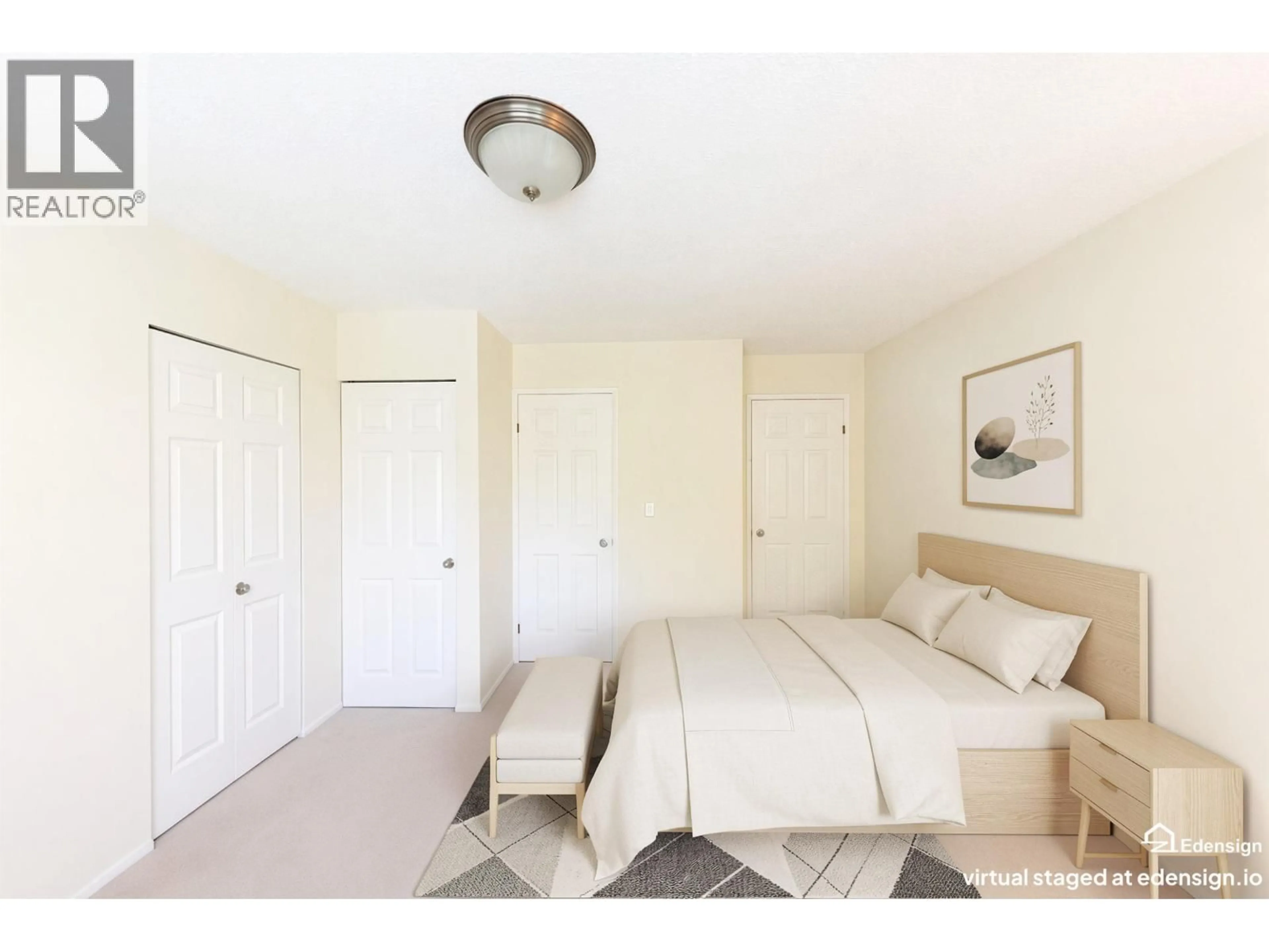 A pic of a room for 3319 MOUNTAIN HIGHWAY, North Vancouver British Columbia V7K2H4