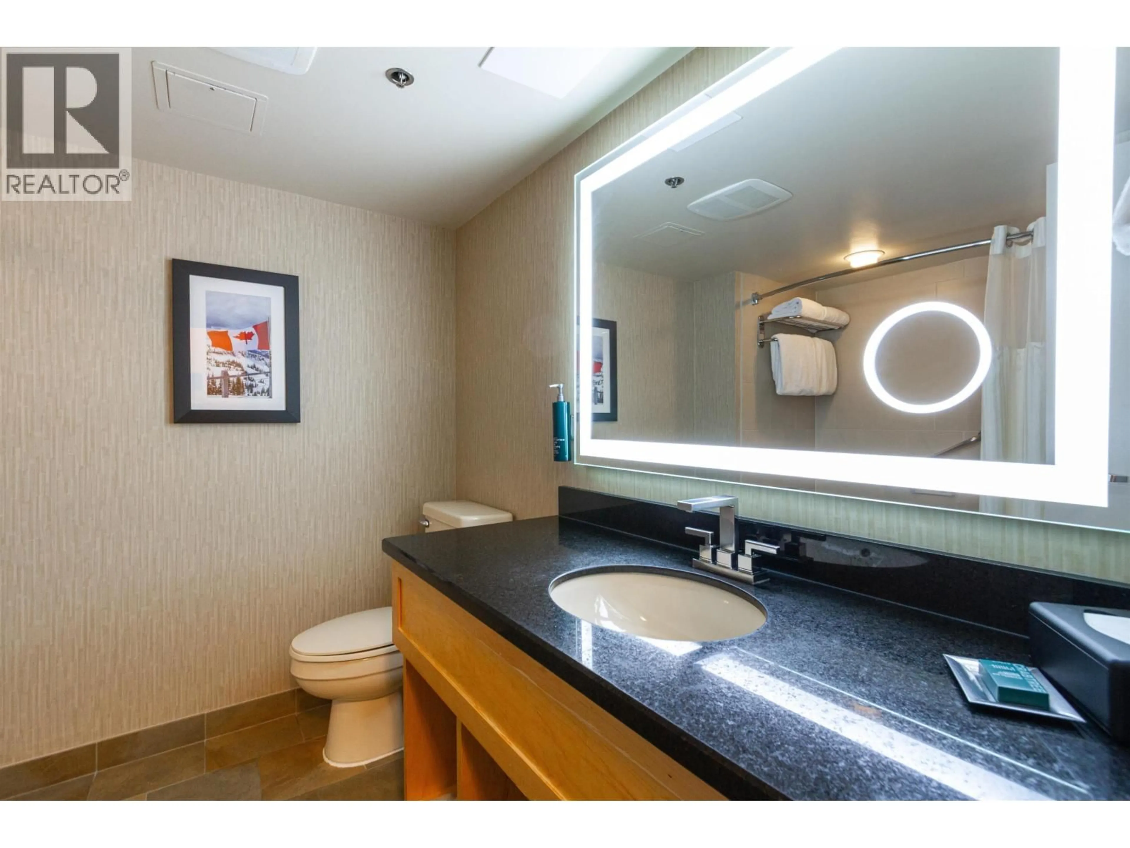 Standard bathroom, ceramic/tile floor for 161 - 4050 WHISTLER WAY, Whistler British Columbia V8E1H9