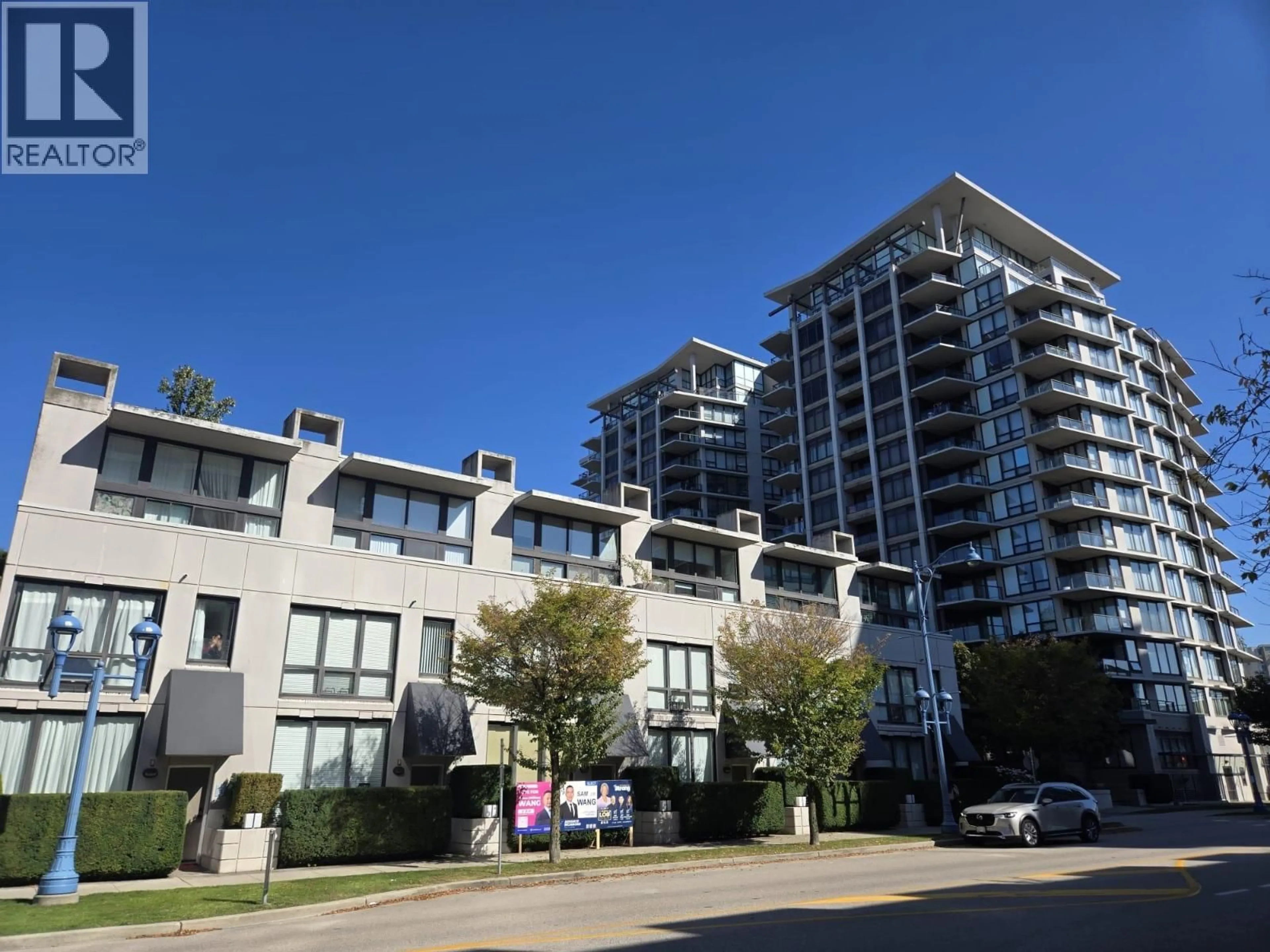 Unknown for 1 - 7911 ACKROYD ROAD, Richmond British Columbia V6X4L6