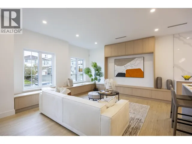 4 - 7353 12TH AVENUE, Burnaby 4