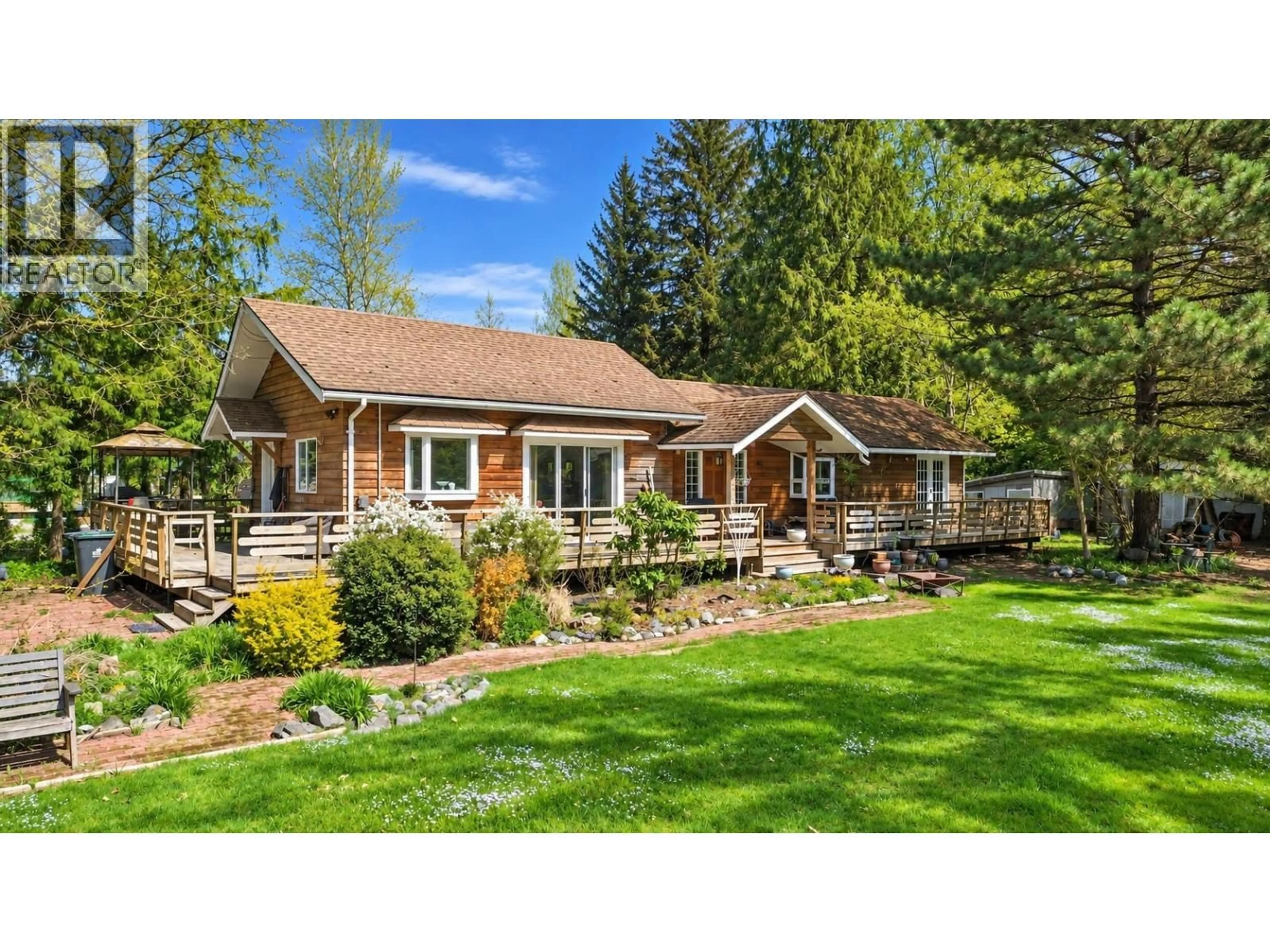 Unknown for 1020 FINCH DRIVE, Squamish British Columbia V8B0C2