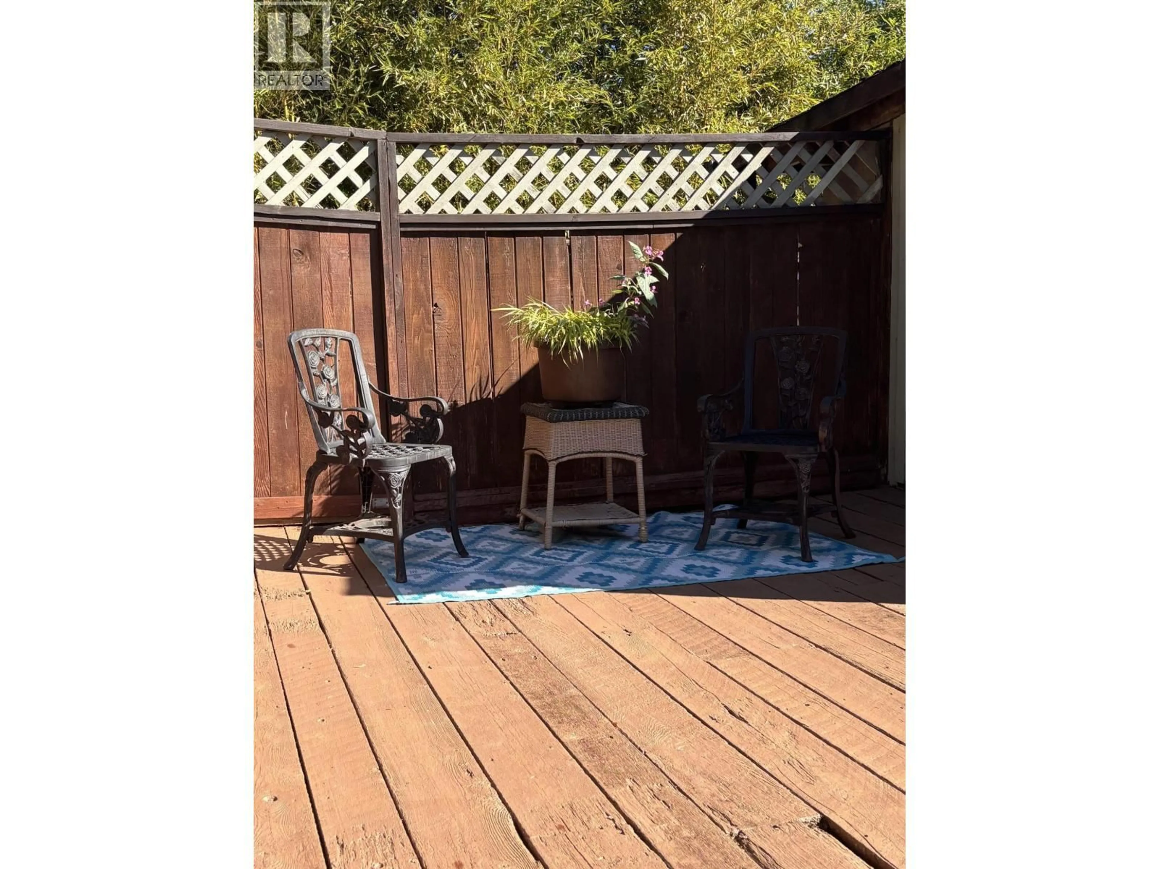 Patio, street for 5582 EMERSON ROAD, Sechelt British Columbia V7Z0R8
