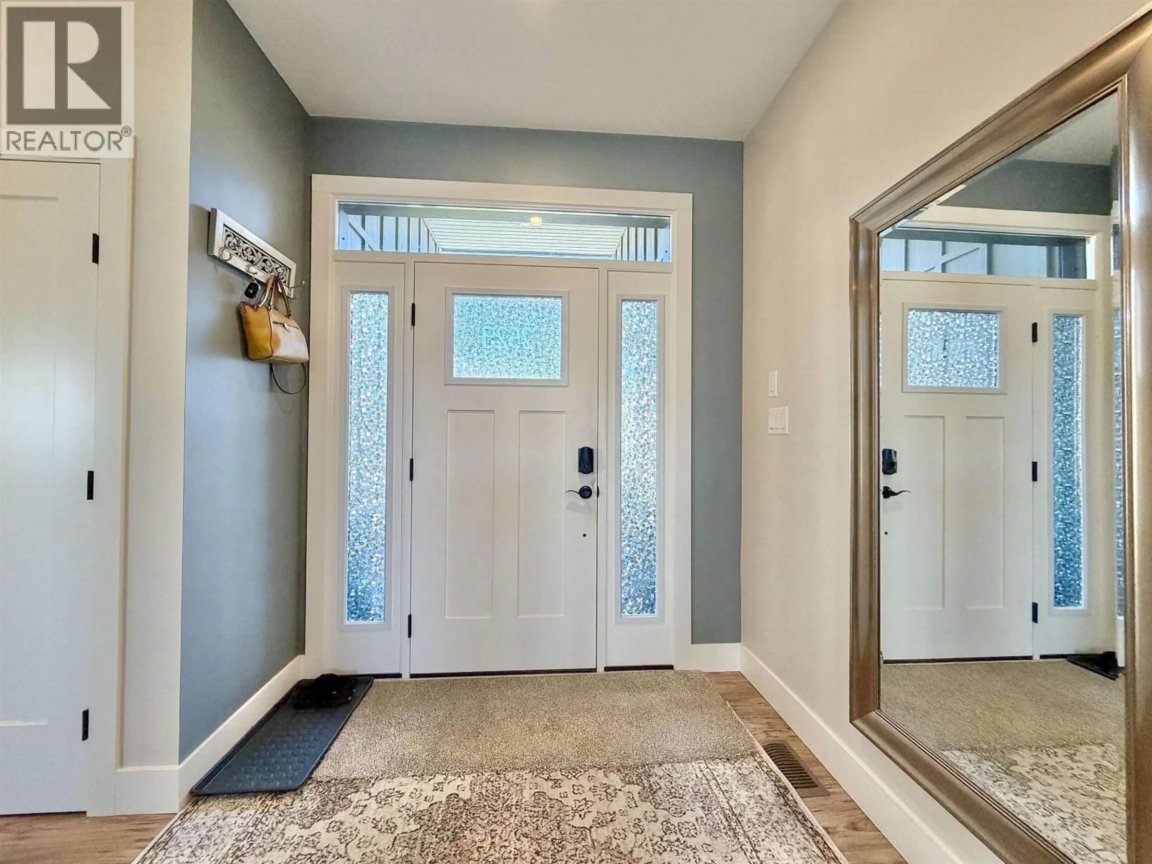 Indoor entryway for 2529 GOPHER DRIVE, Williams Lake British Columbia V2G5L2