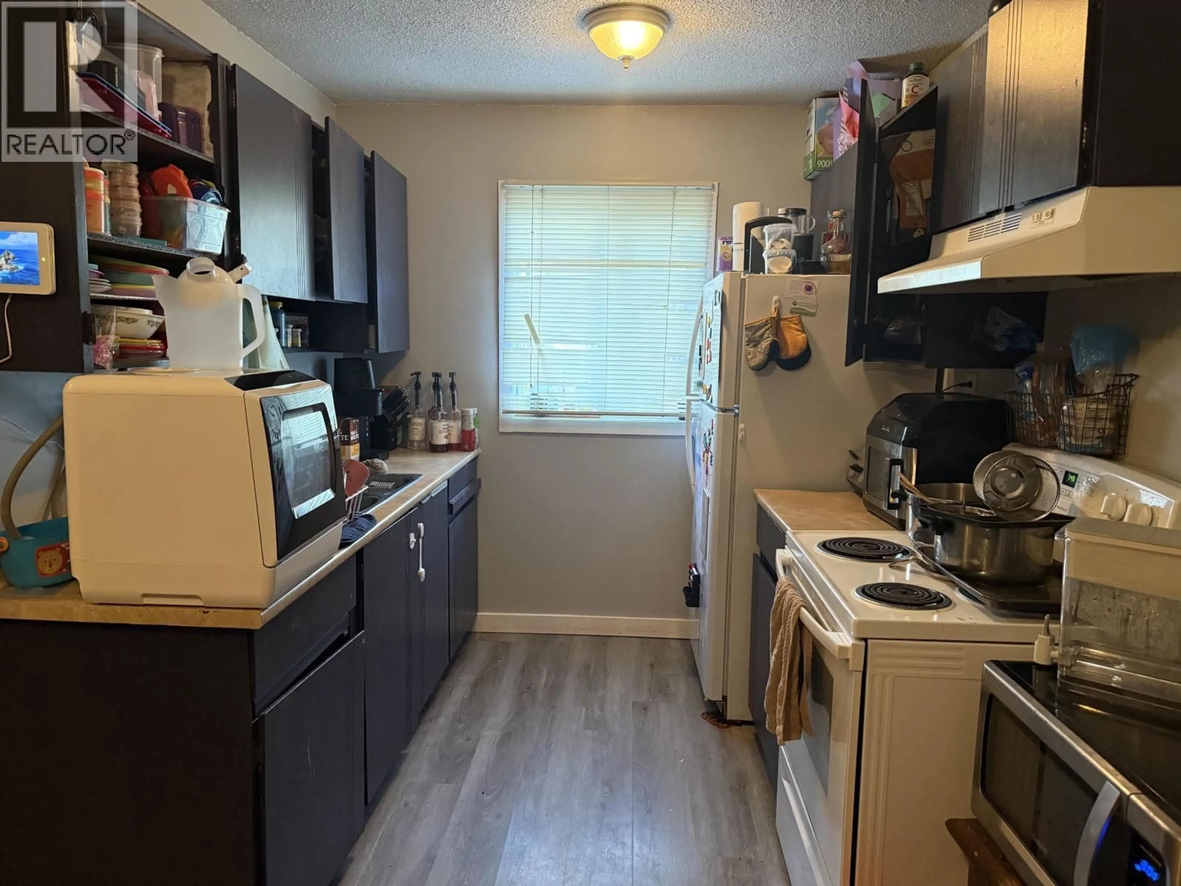 Standard kitchen, unknown for 50 - 605 CARSON DRIVE, Williams Lake British Columbia V2G1T1