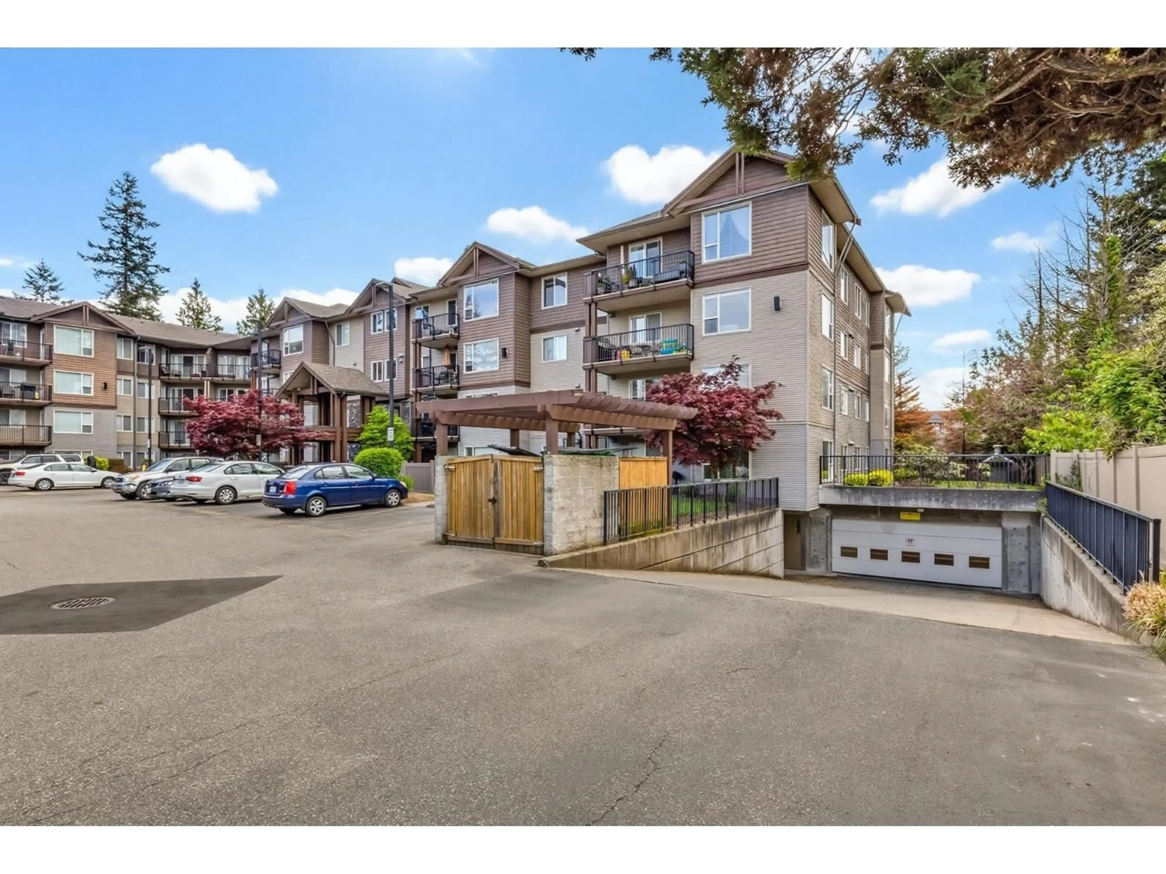 Unknown for 104 - 2581 LANGDON STREET, Abbotsford British Columbia V2T7A3