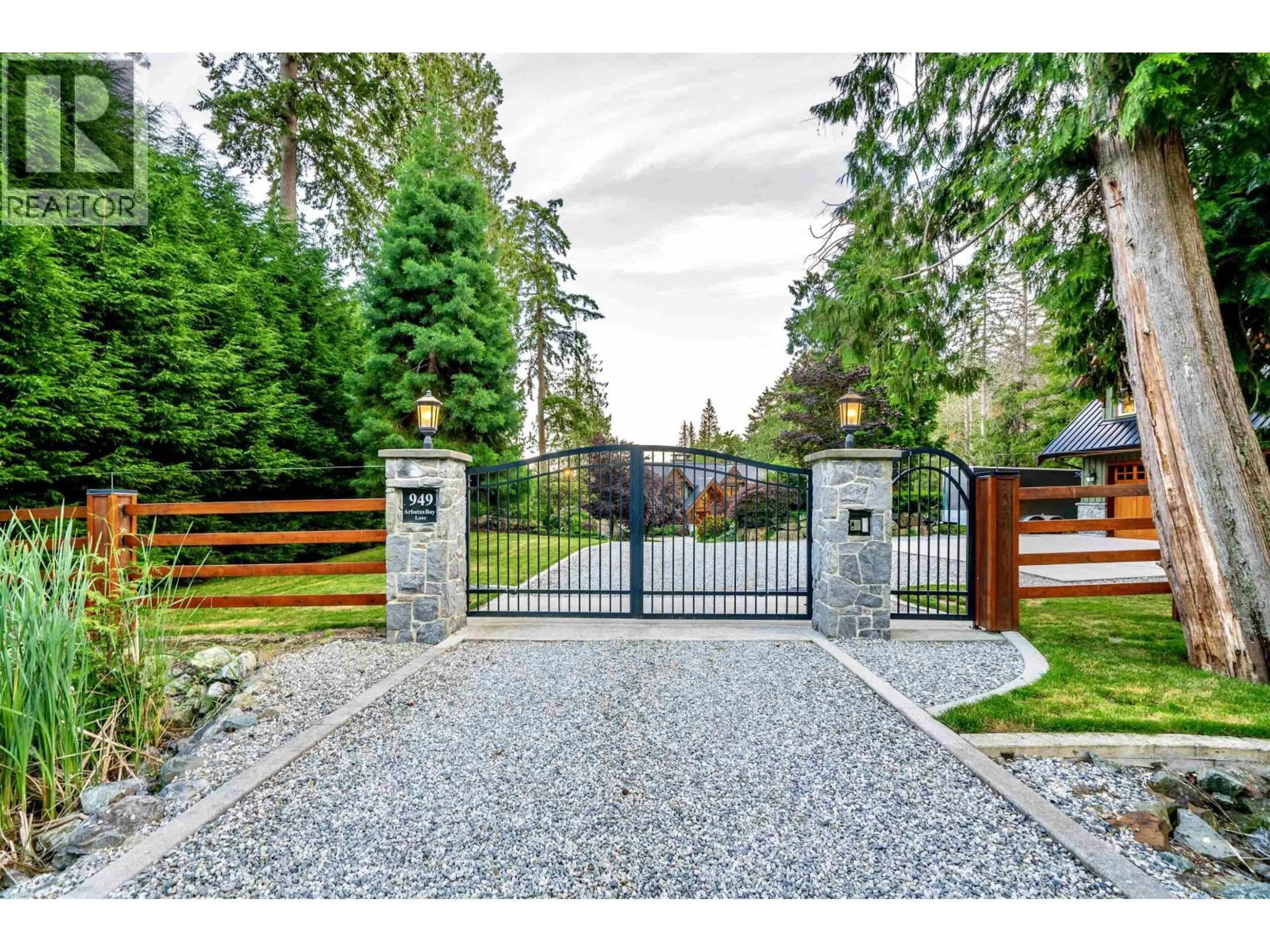 Unknown for 949 ARBUTUS BAY LANE, Bowen Island British Columbia V0N1G2